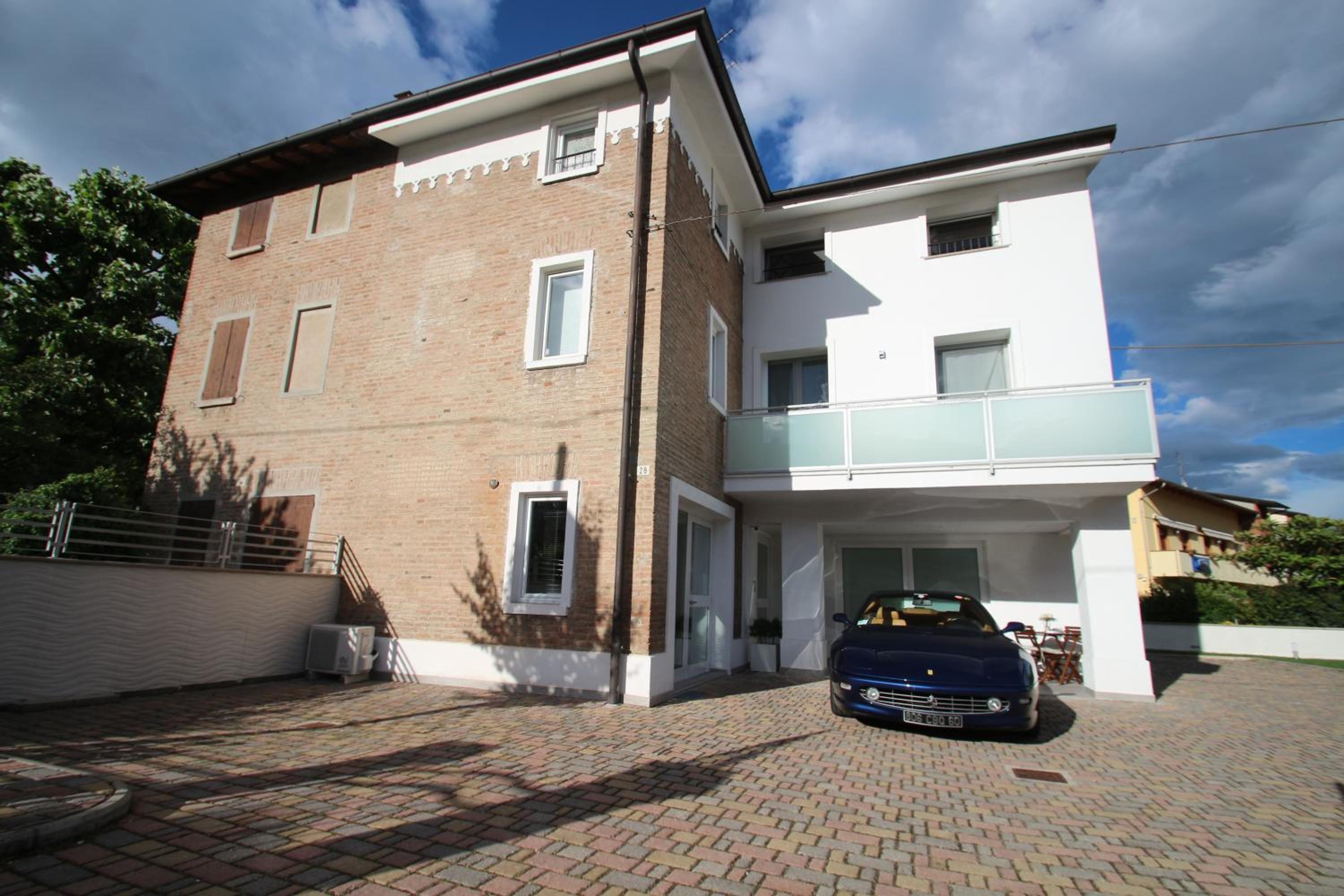 Hotel H5-5H Luxury Room