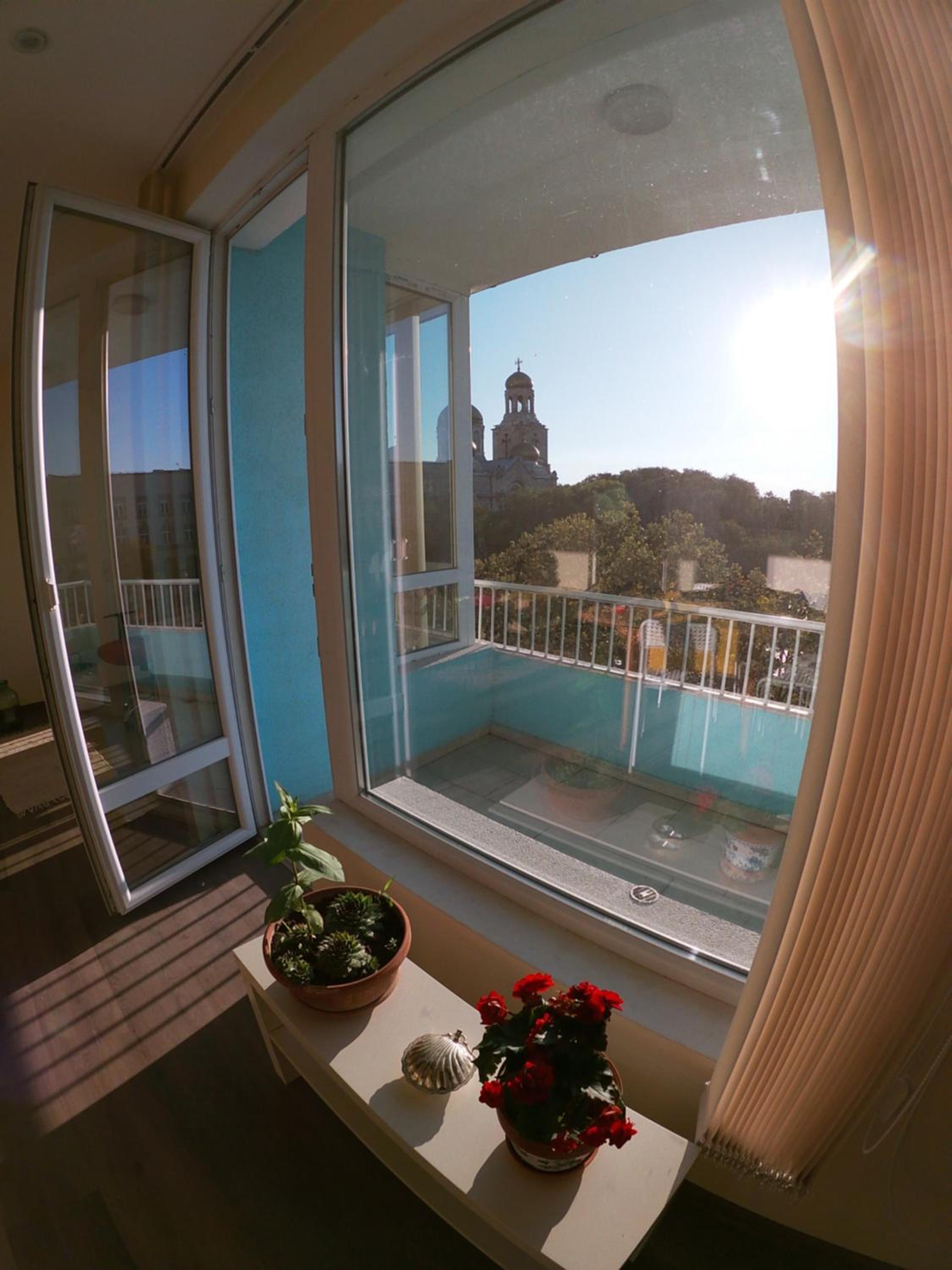 By the CATHEDRAL · TOP center · 2 Bedroom FLAT