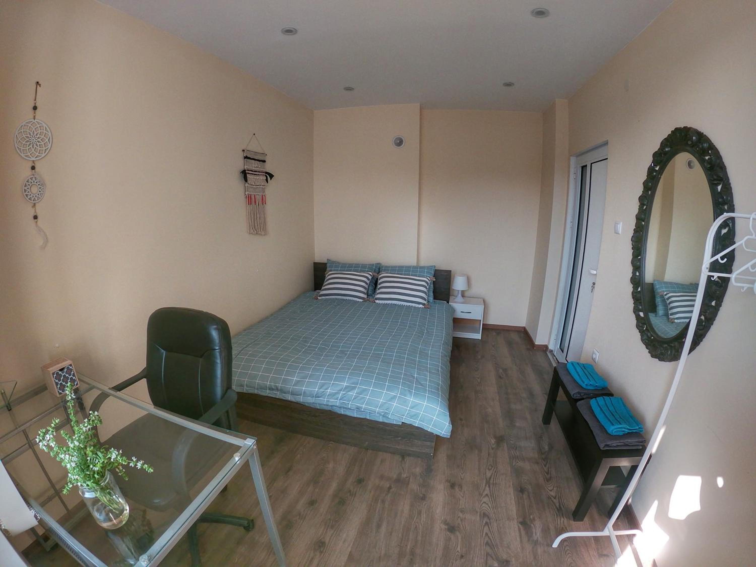 By the CATHEDRAL · TOP center · 2 Bedroom FLAT