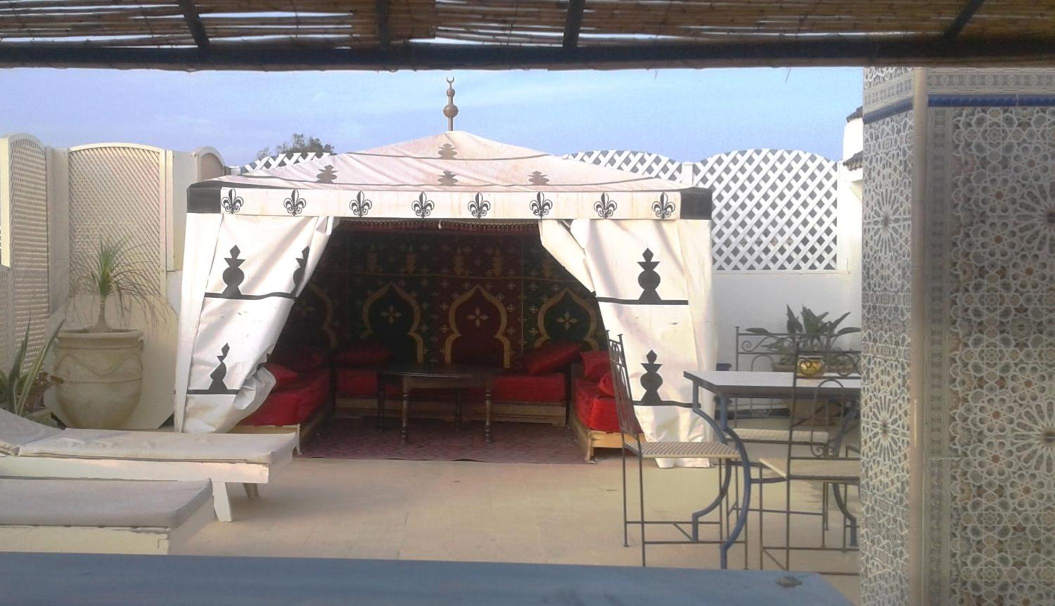 lounge