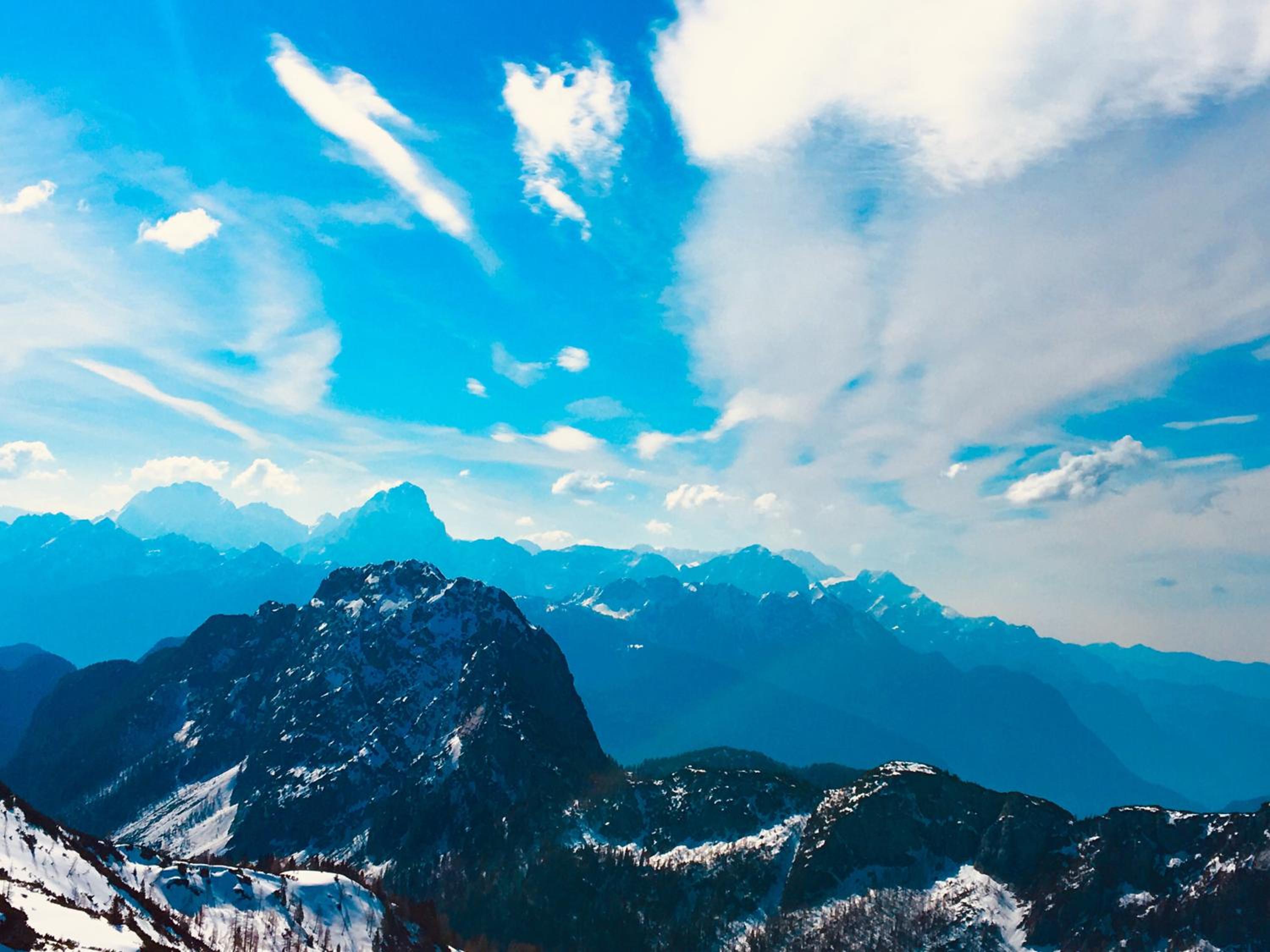 Tom's Alpenhütte view 2