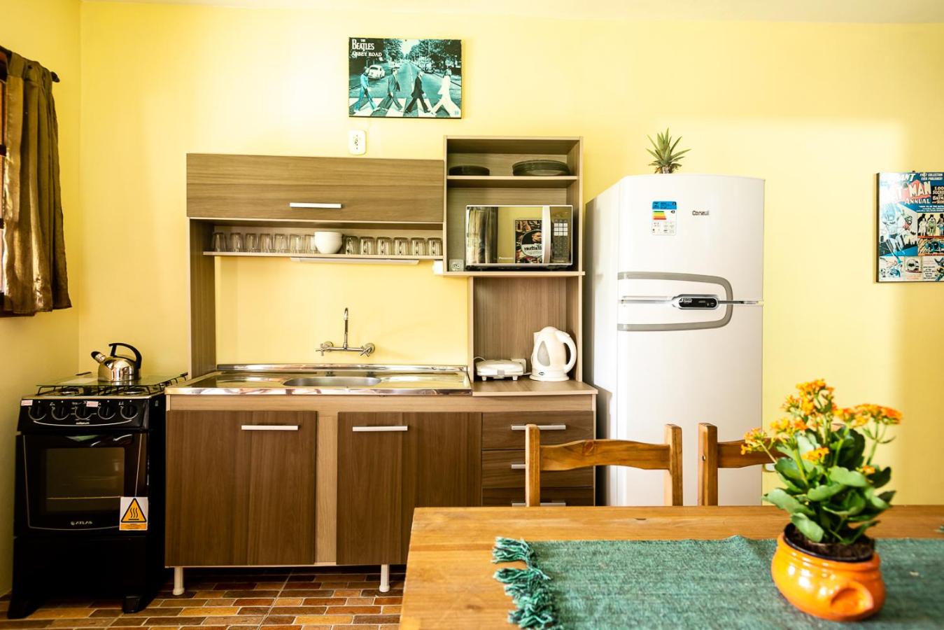 Sunset Strip Eco Apartments