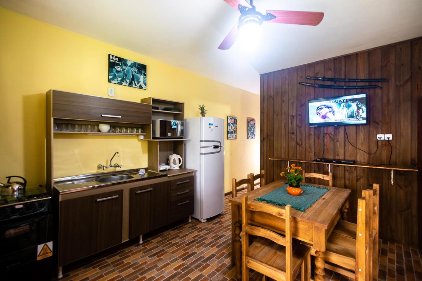 Sunset Strip Eco Apartments