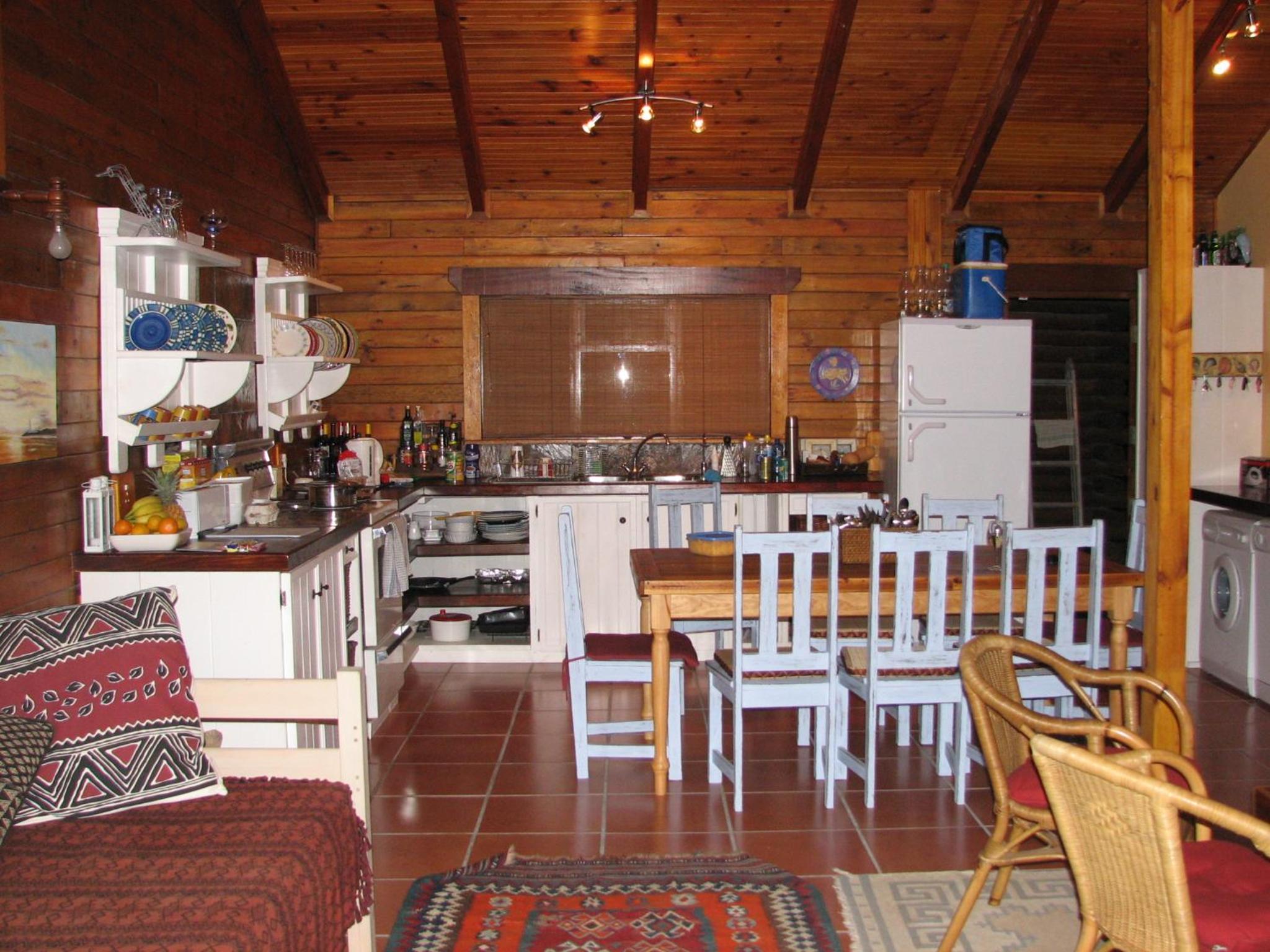 CHARMING BEACH BUNGALOW view 5