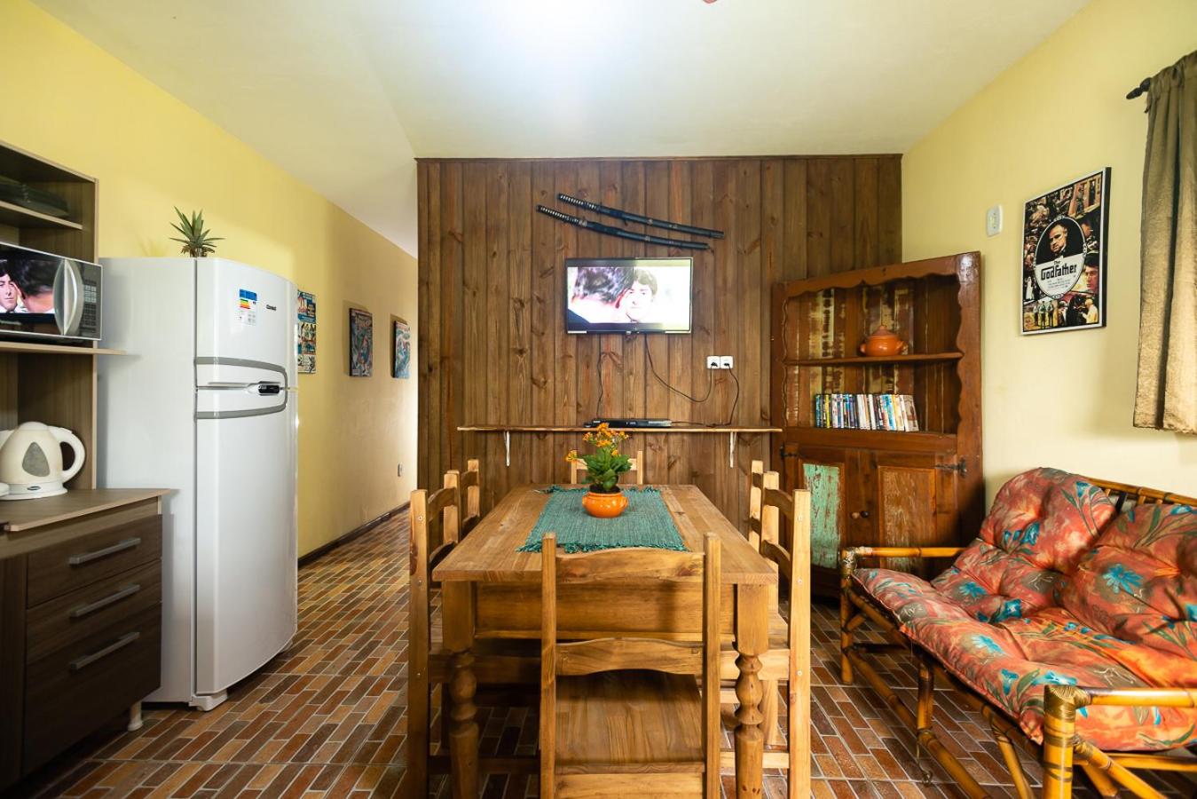 Sunset Strip Eco Apartments