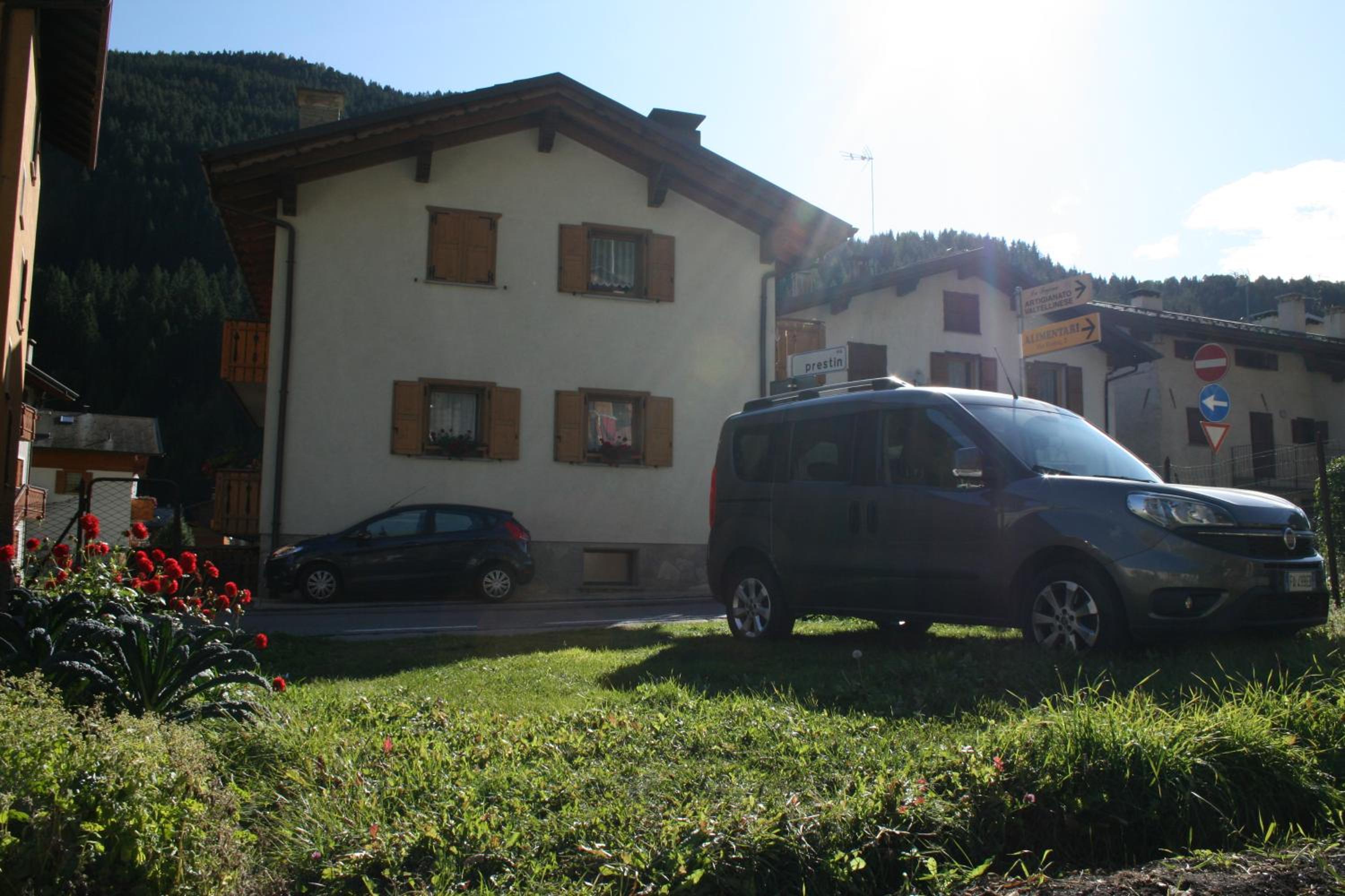 Appartamento Genziana view 3