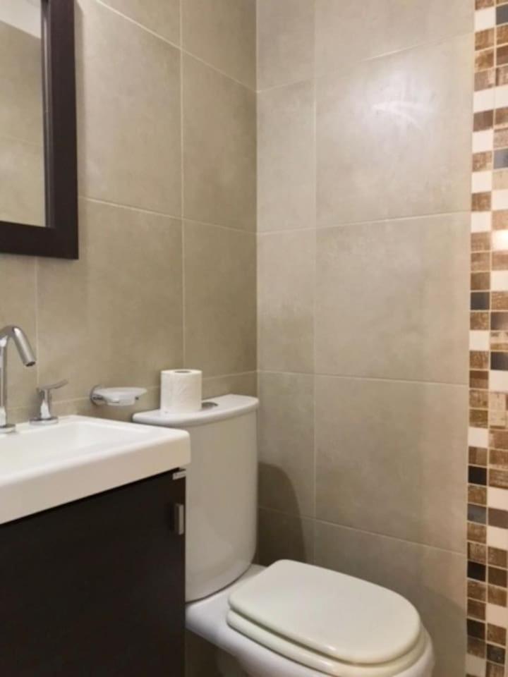 Departamento amplio, nuevo y céntrico