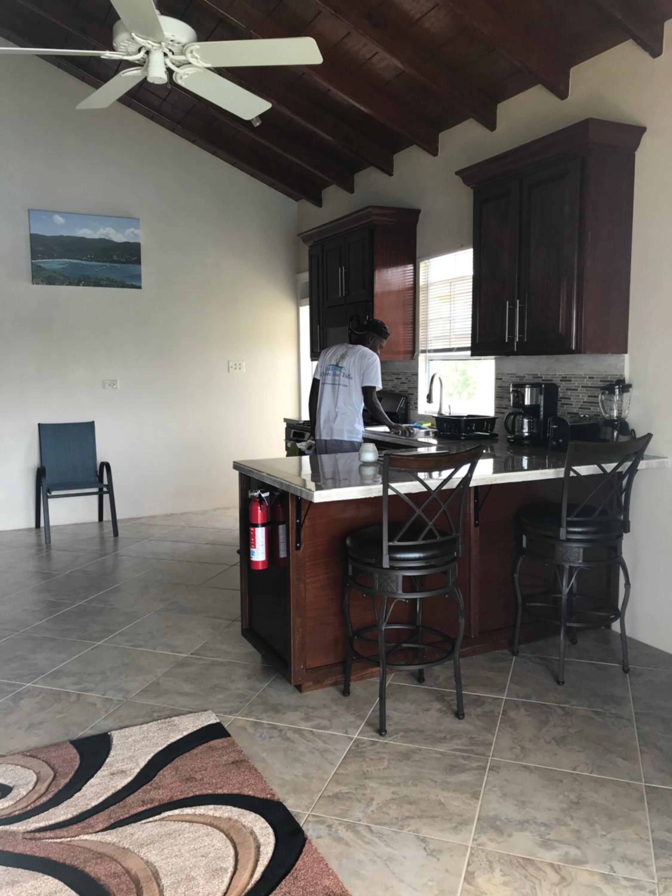 Photo 18