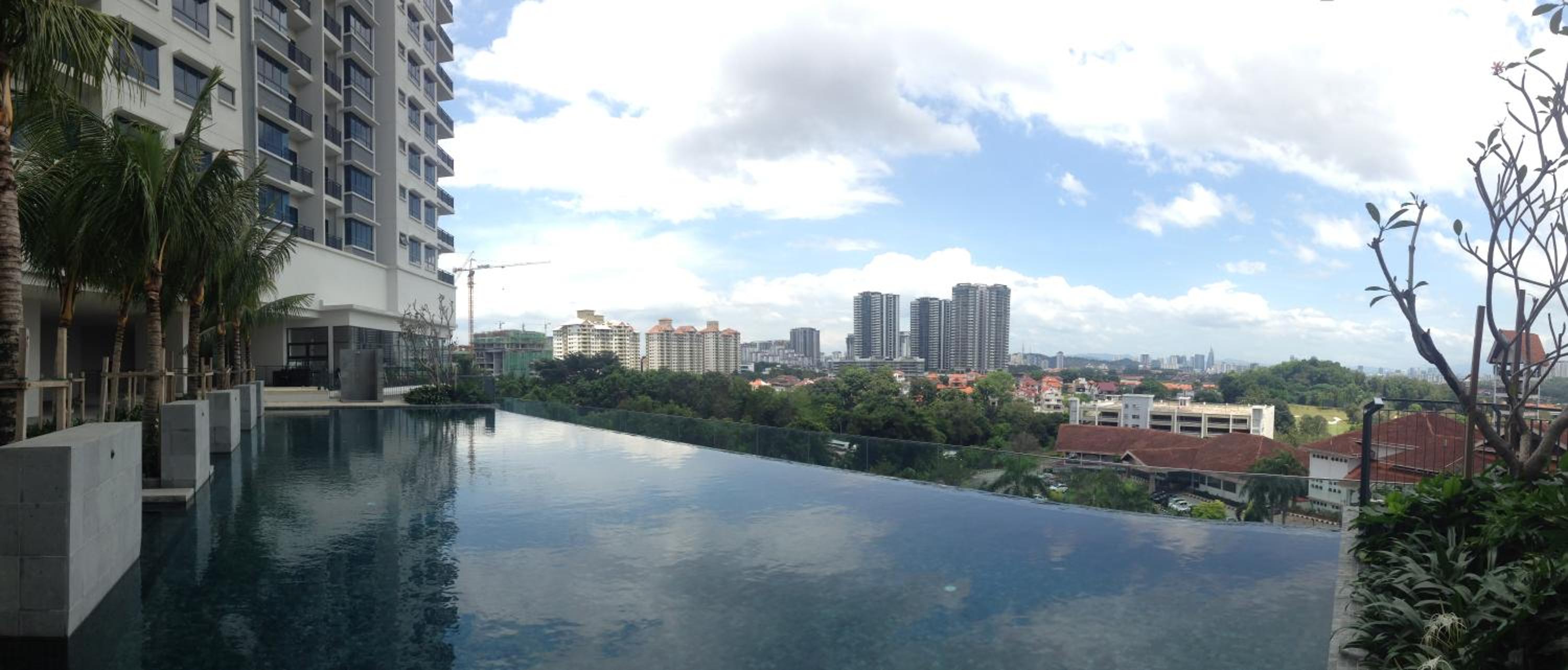 RESORT HOME WITH GOLF AND KLCC CITY VIEW NEAR TO BUKIT JALIL STADIUM & AXIATA ARENA
