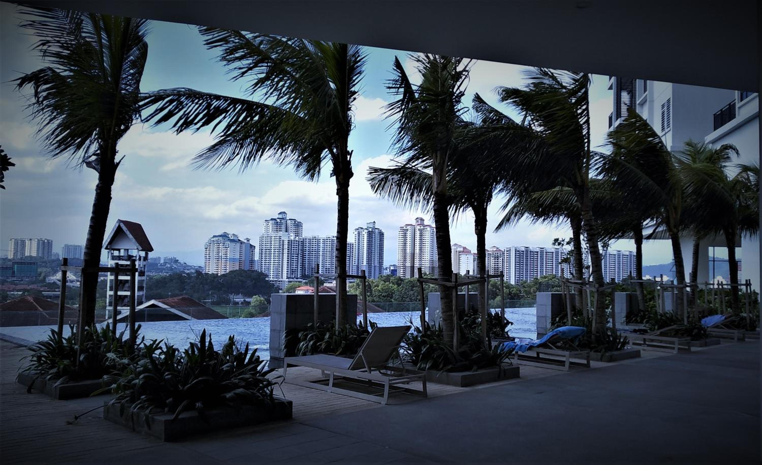 RESORT HOME WITH GOLF AND KLCC CITY VIEW NEAR TO BUKIT JALIL STADIUM & AXIATA ARENA