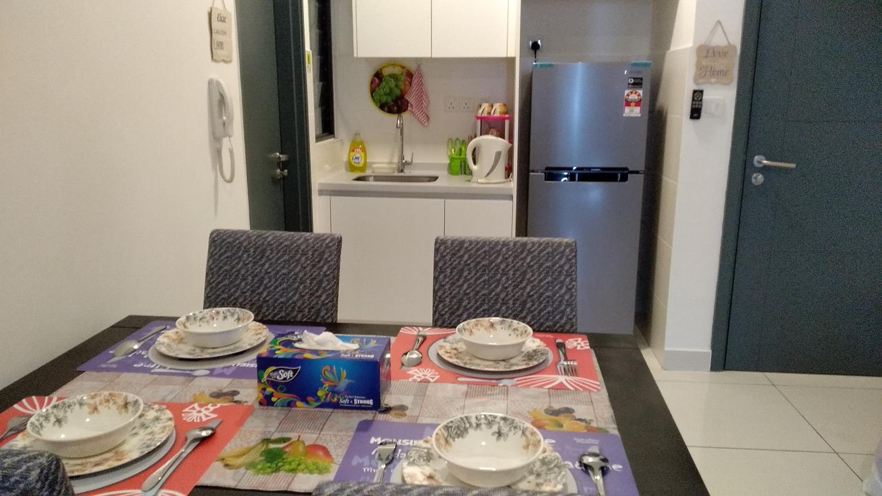 RESORT HOME WITH GOLF AND KLCC CITY VIEW NEAR TO BUKIT JALIL STADIUM & AXIATA ARENA