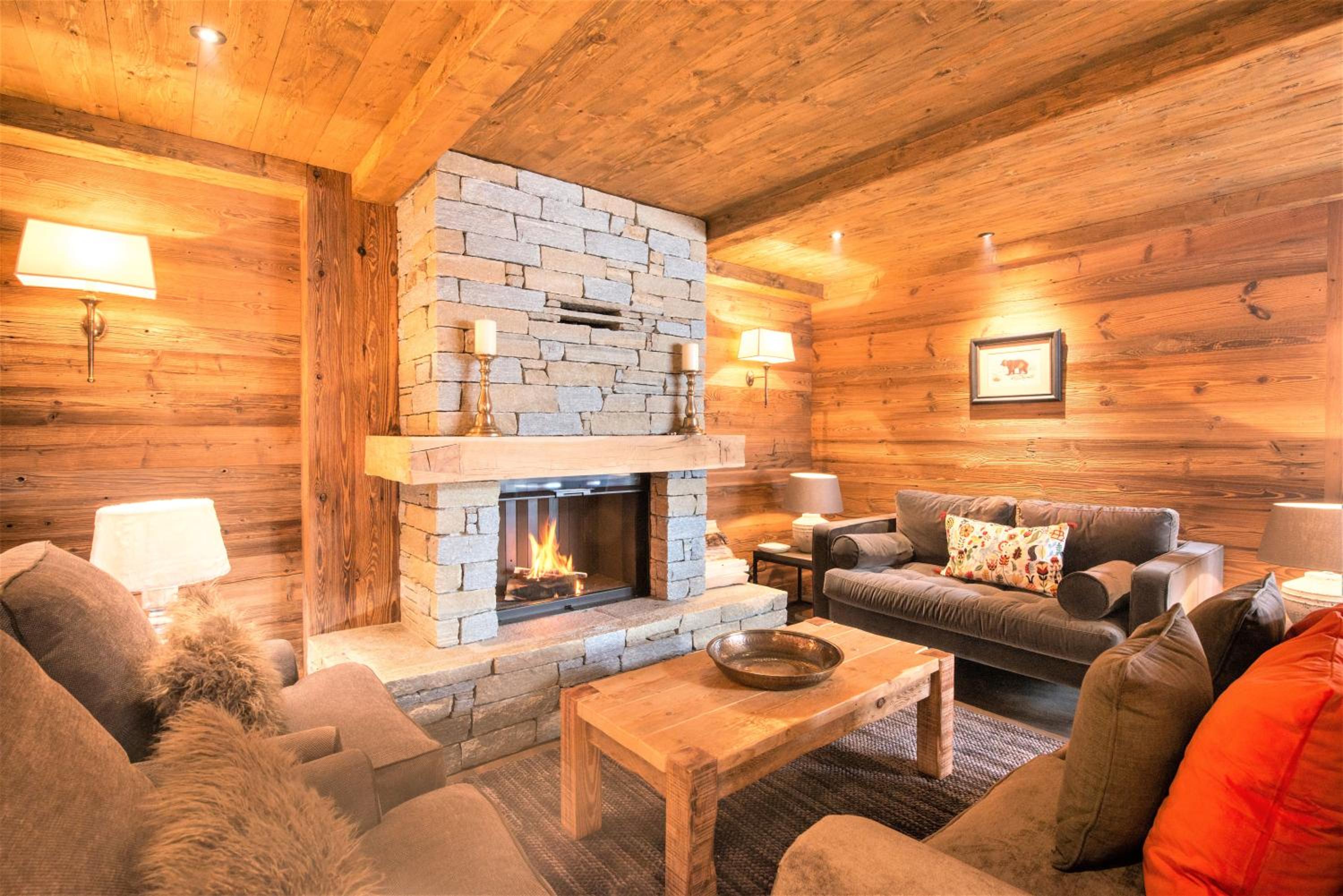 Hotel Chalet Ourson Brun by Mrs Miggins - Image 1