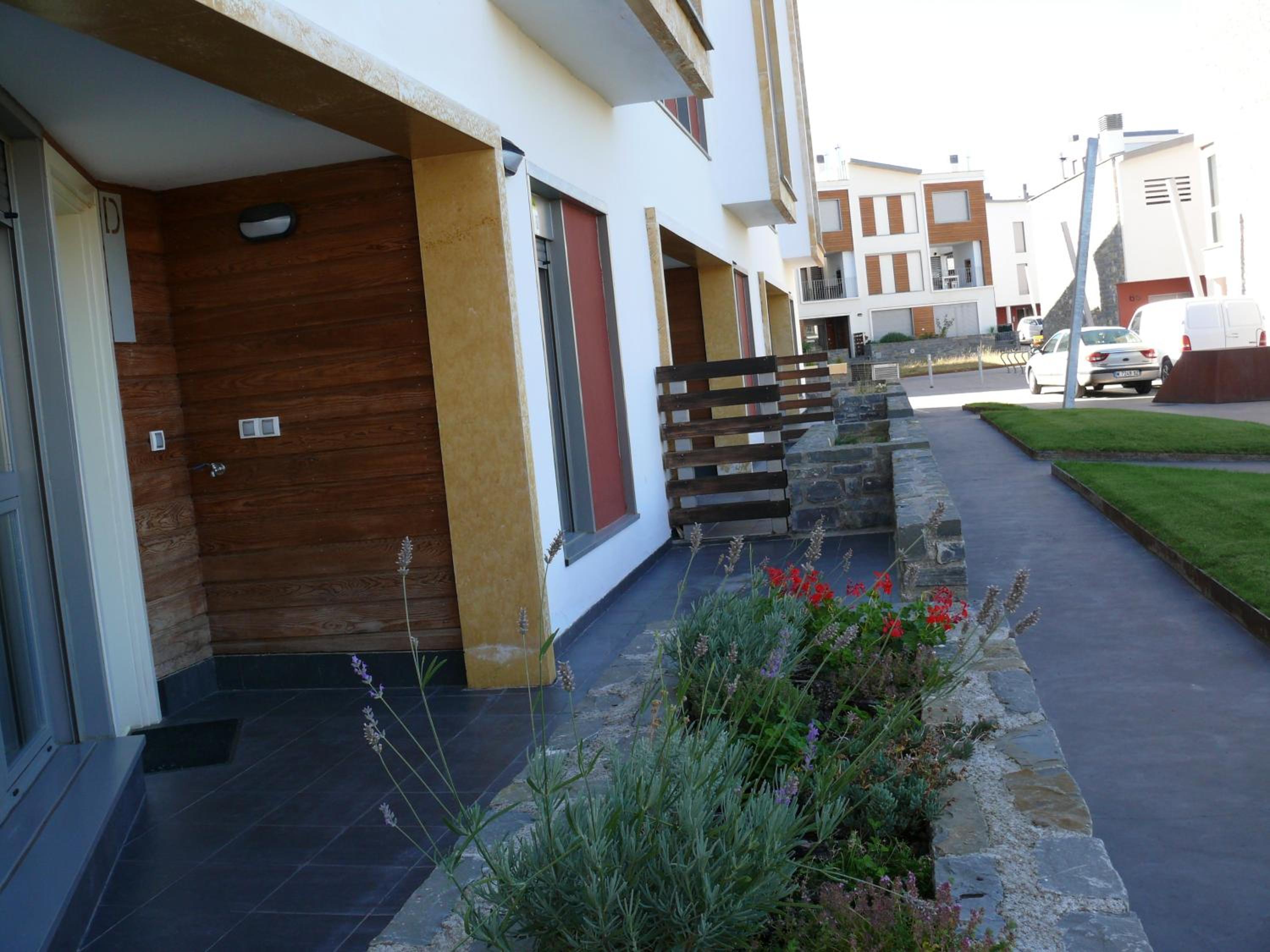 APARTMENTSUITESPAIN FORMIGAL ORDESa
