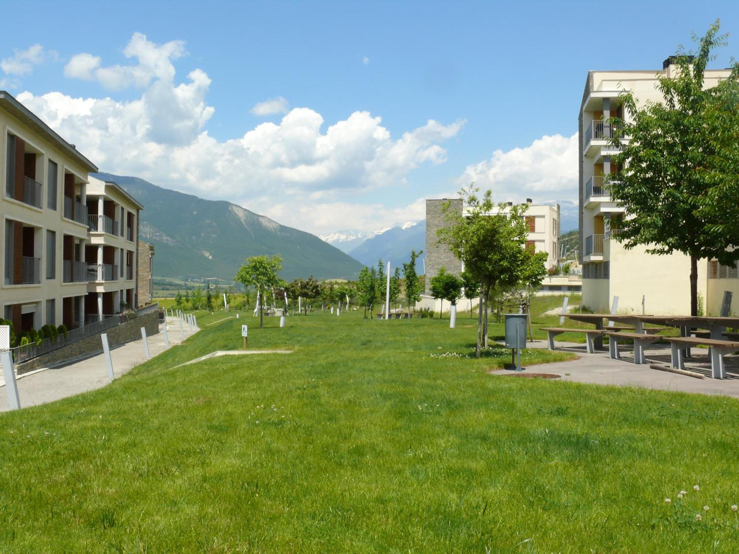 APARTMENTSUITESPAIN FORMIGAL ORDESa
