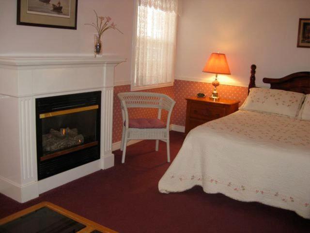 Canterbury Inn - Property Image 32