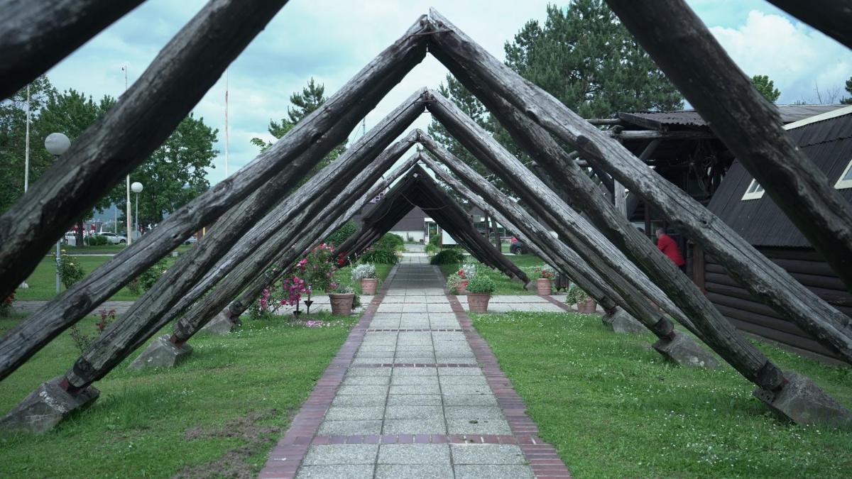 children's play area