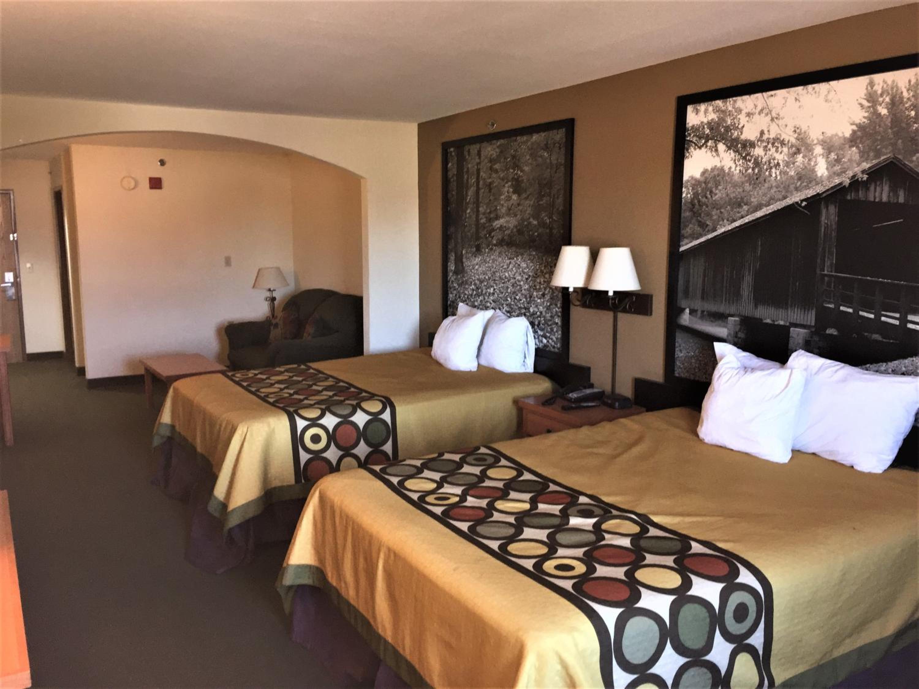 Columbia Vacations - Super 8 by Wyndham Columbia East - Property Image 15