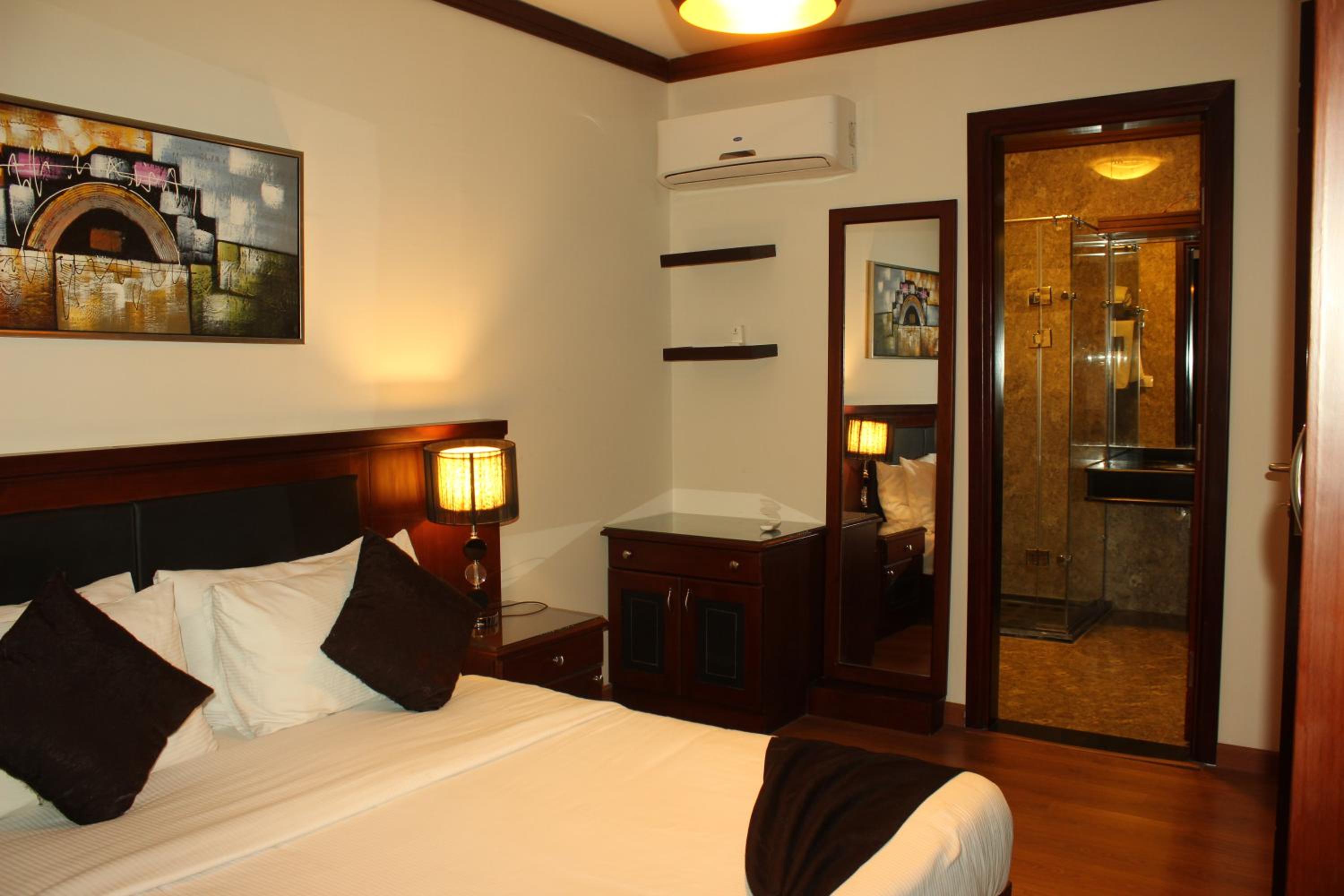 Panacea Suites Hotel