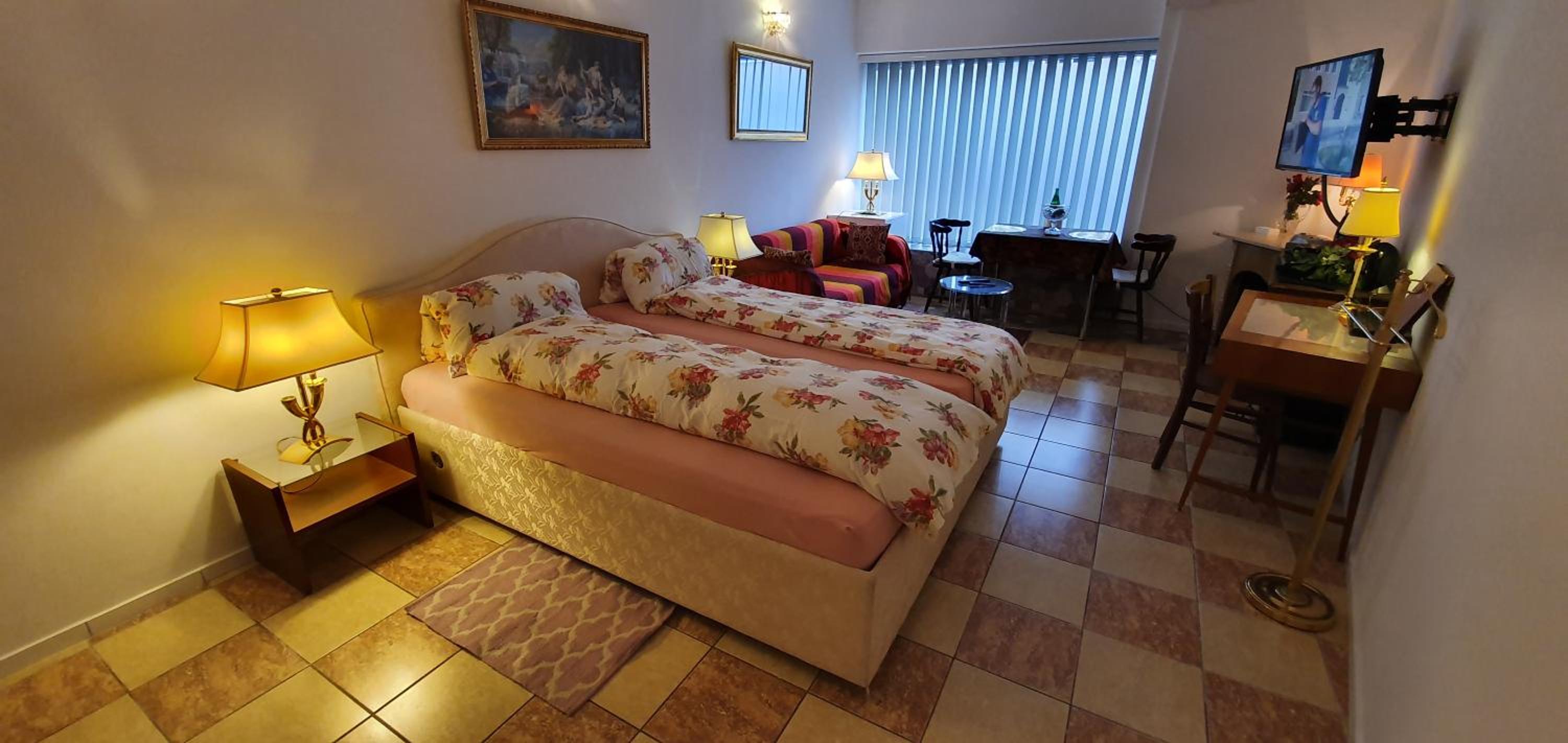 hotel room