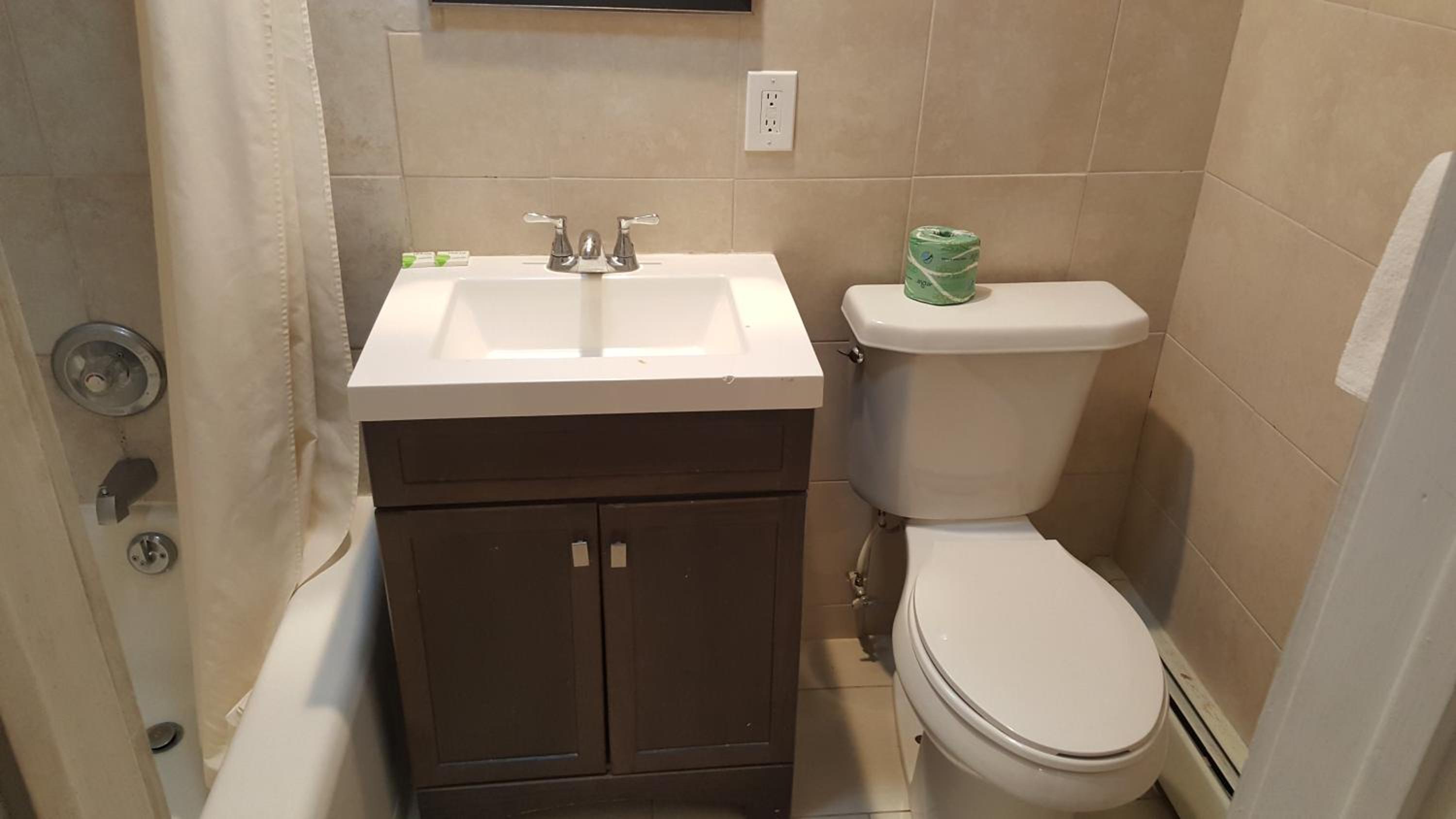 Budget Inn Tonawanda, photo 8