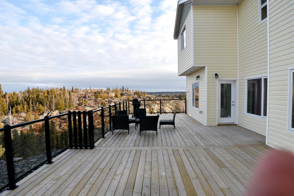 Aurora Guest house