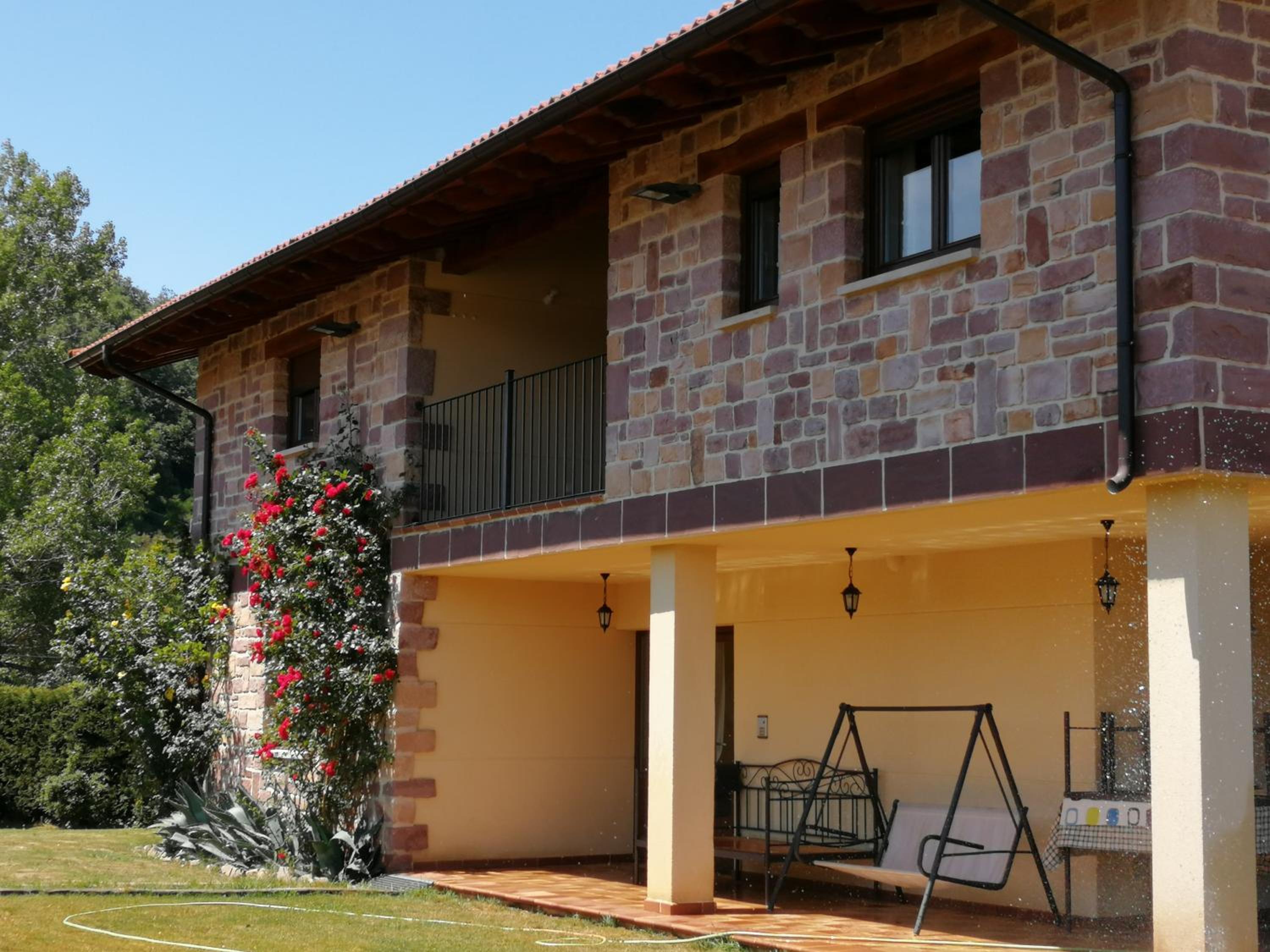 Casa rural LLOSA Planta PRIMERA y Planta BAJA