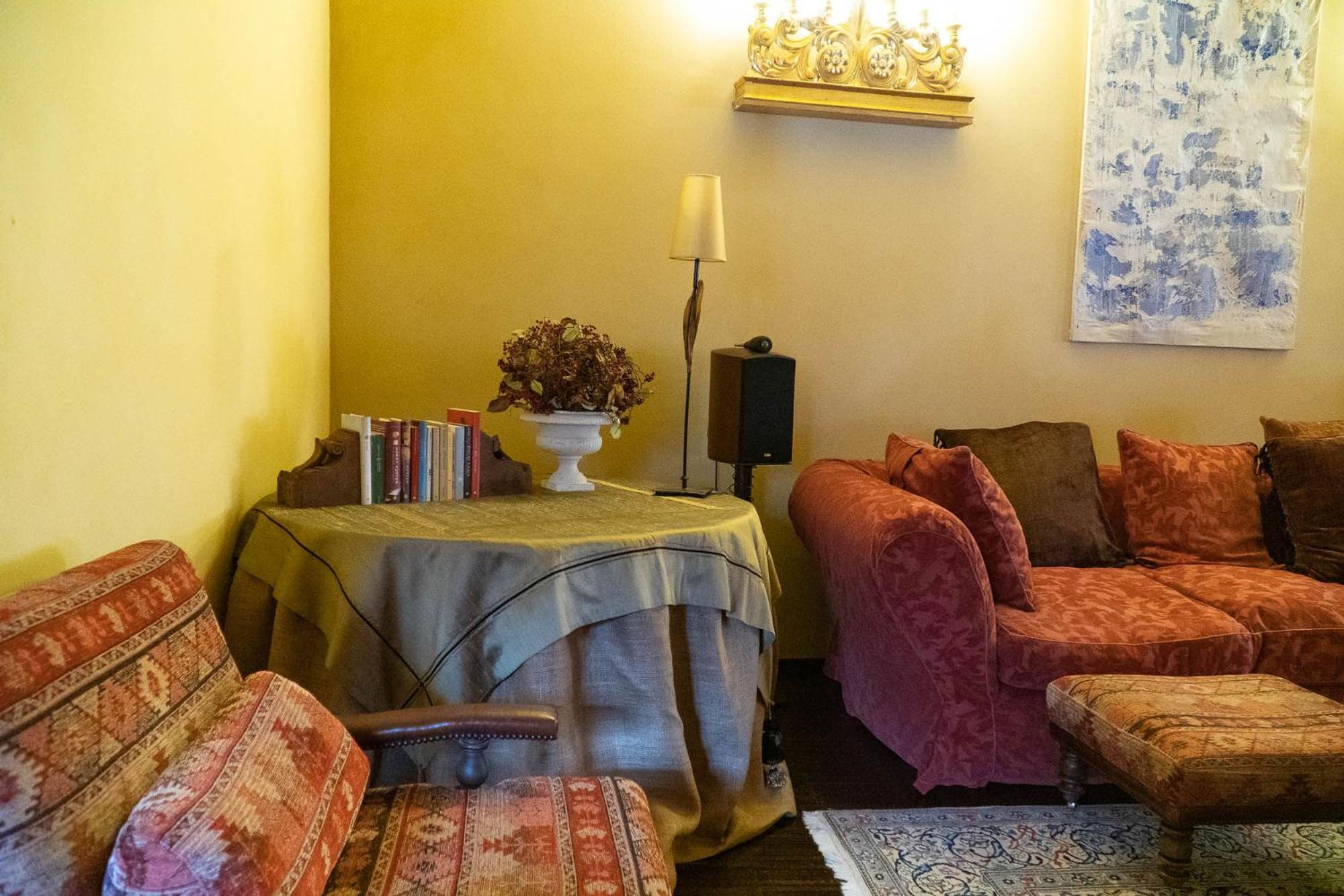 lounge