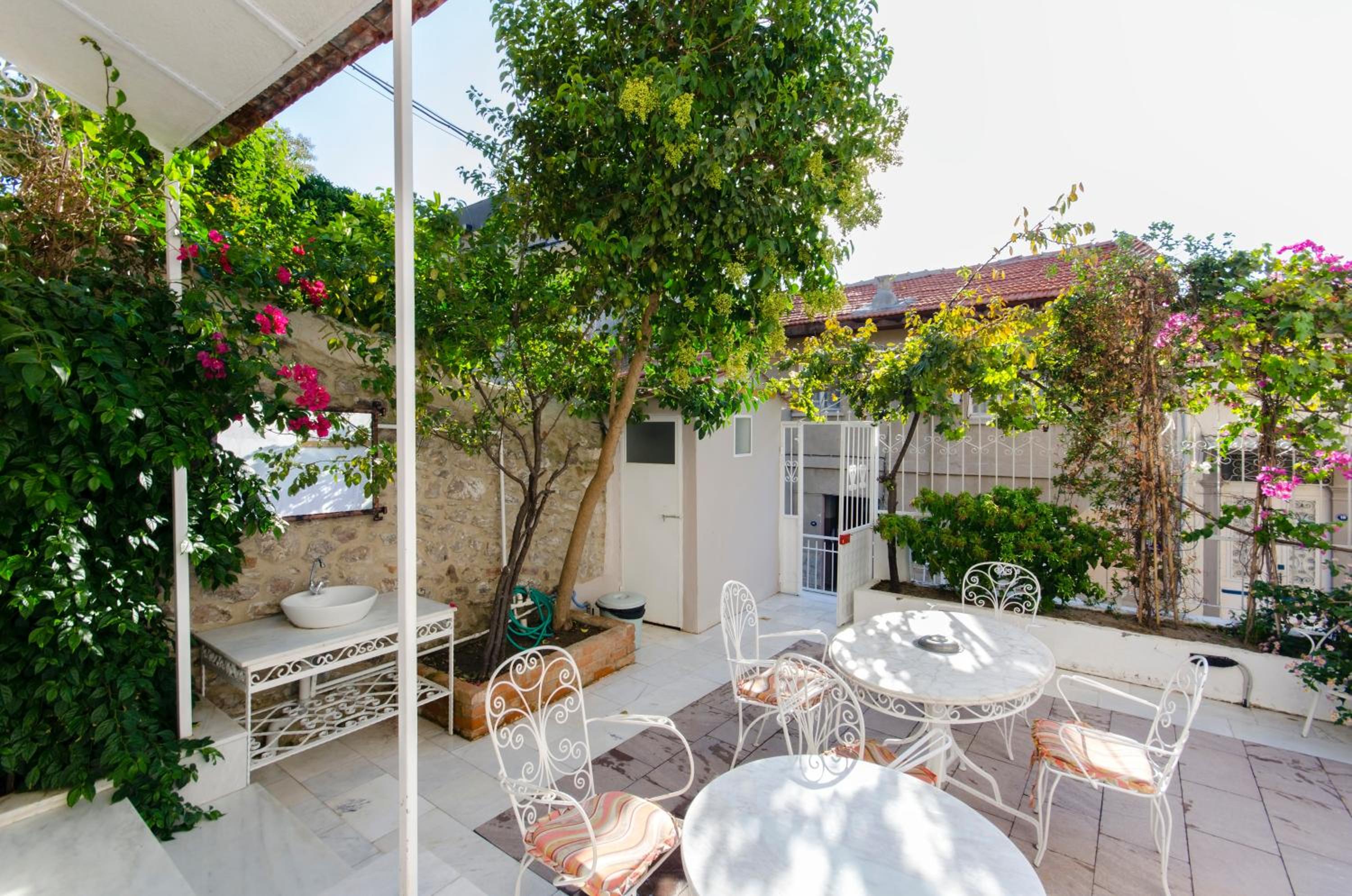 Dutlu Konak - Image 68