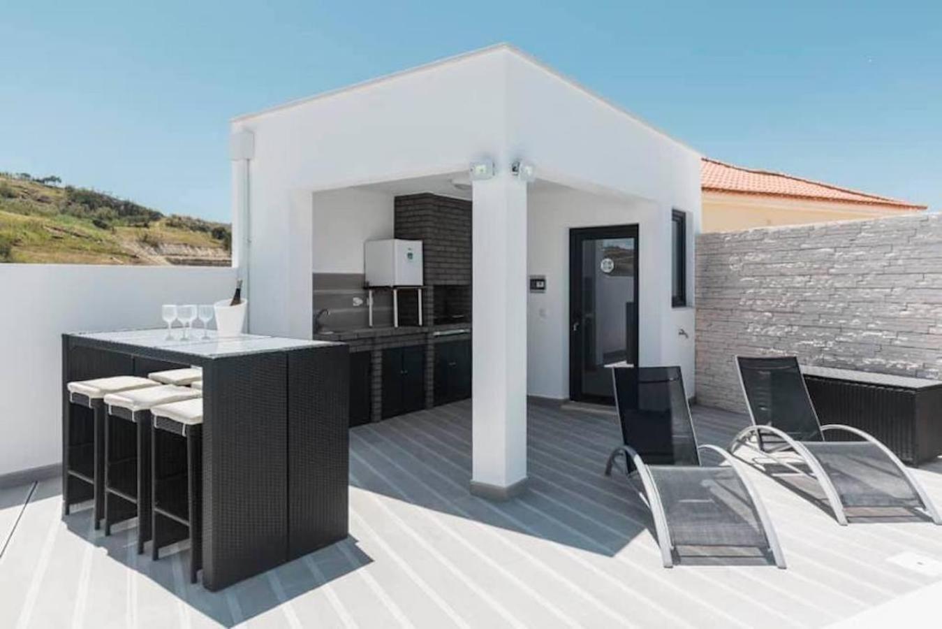 Eden Villa, with jacuzzi and ocean view view 5