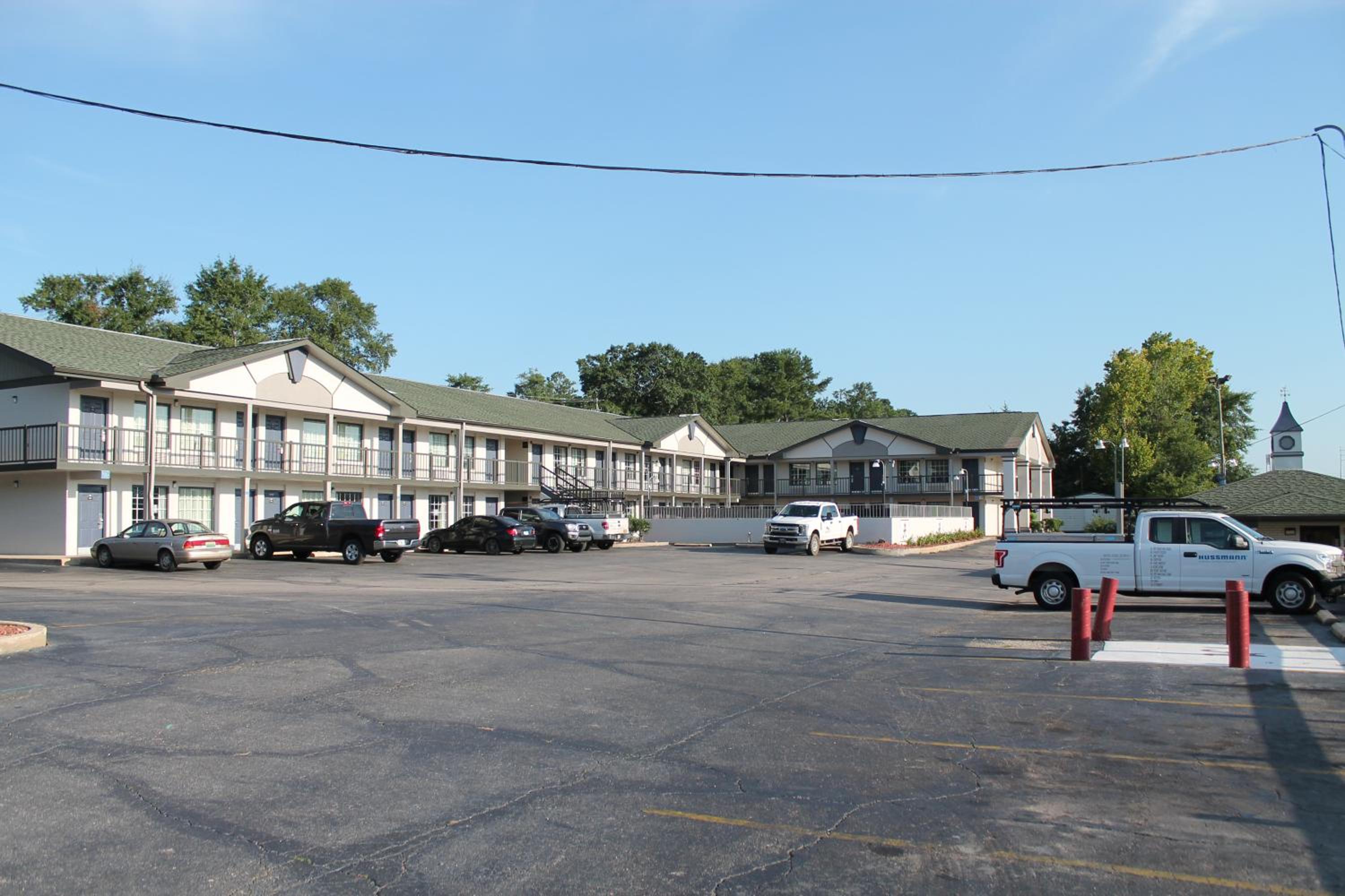 Americas Best Value Inn Tuscaloosa view 2