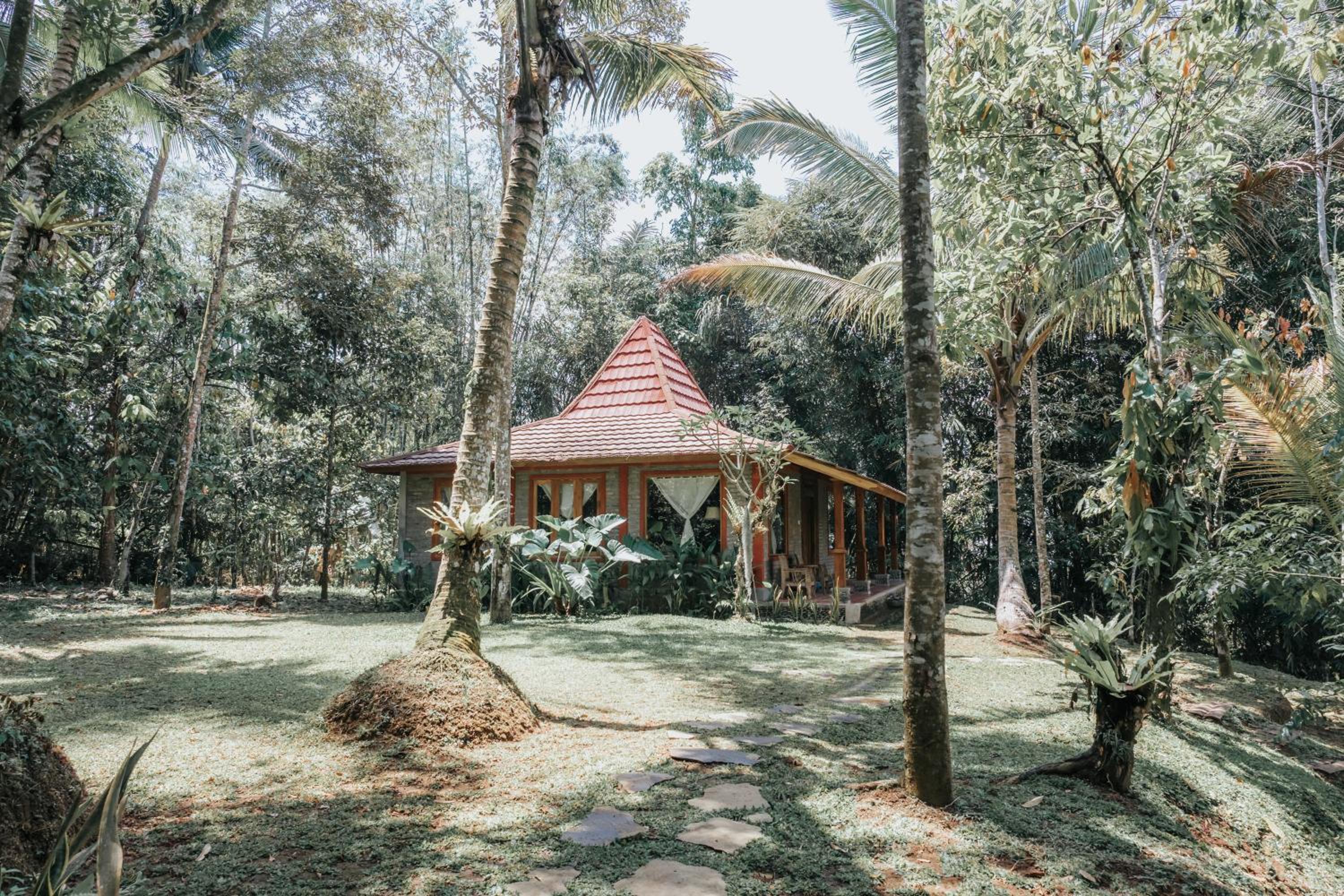 Hotel Saridevi Ecolodge - Image 1
