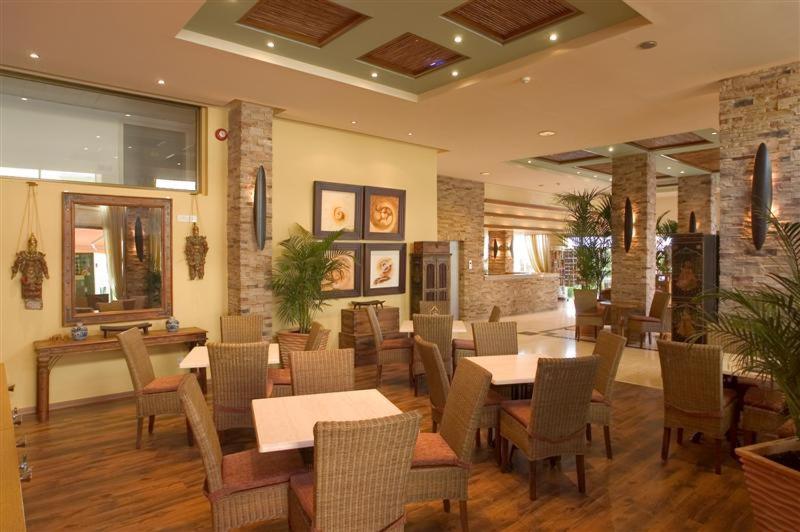 Protaras Vacations - Alva Hotel Apartments - Property Image 3