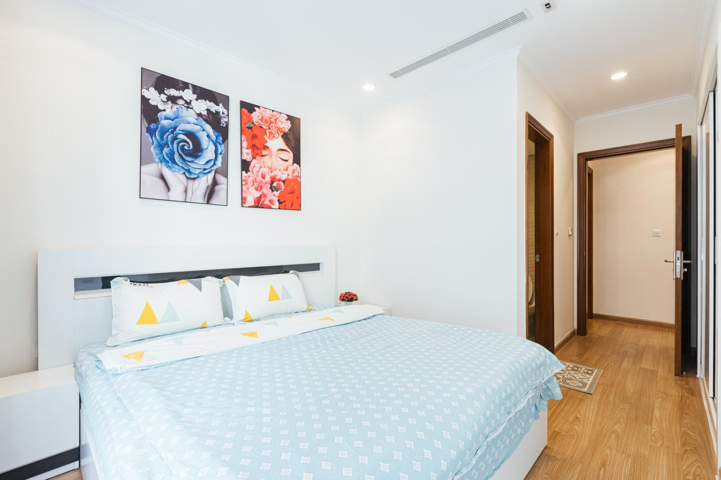 MARCH HOUSE - Park Premium TimesCity - 2-3 Bedrooms