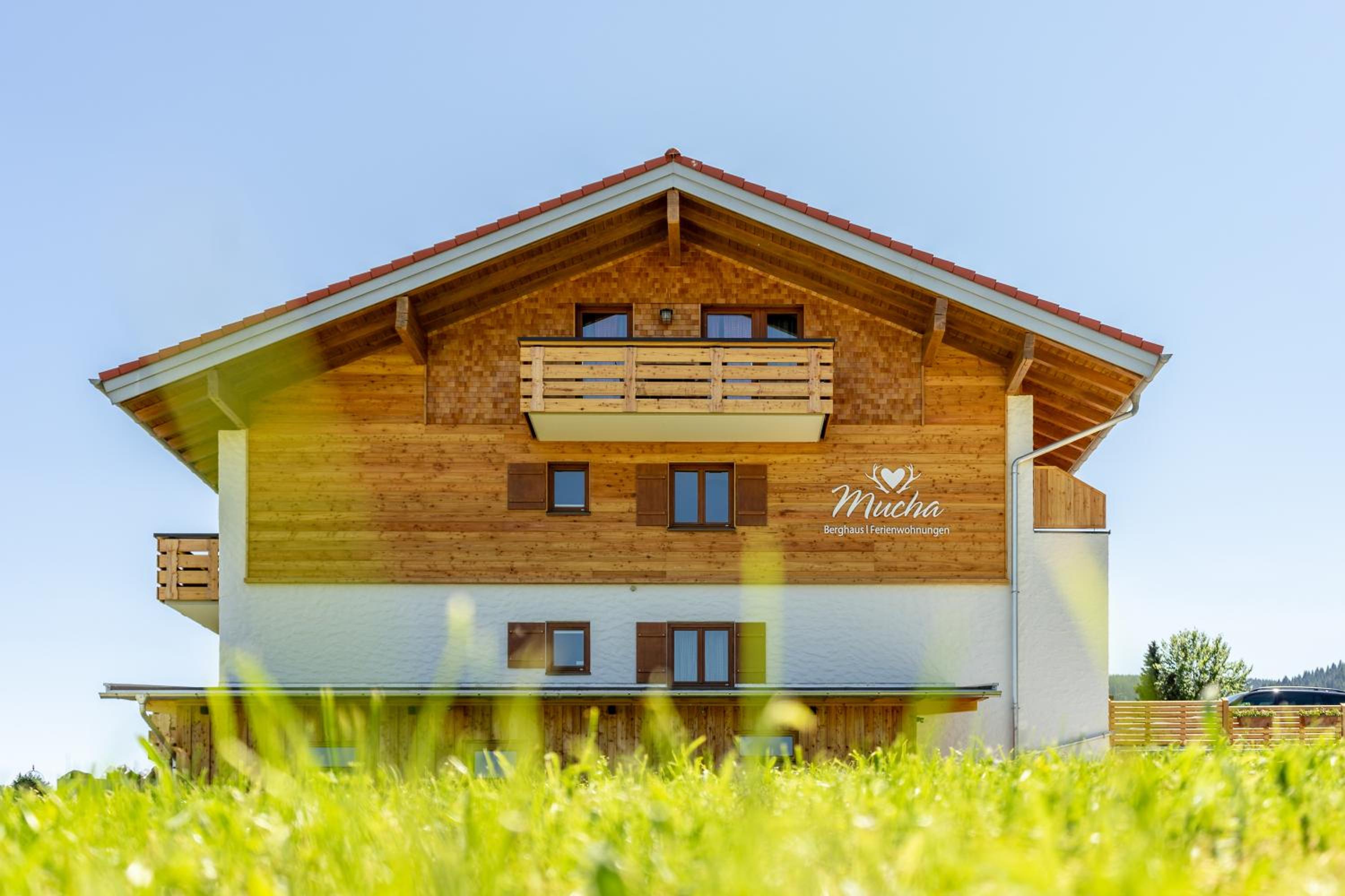Hotel Berghaus Mucha - Ferienwohnungen - Naturpark Partner - Image 1