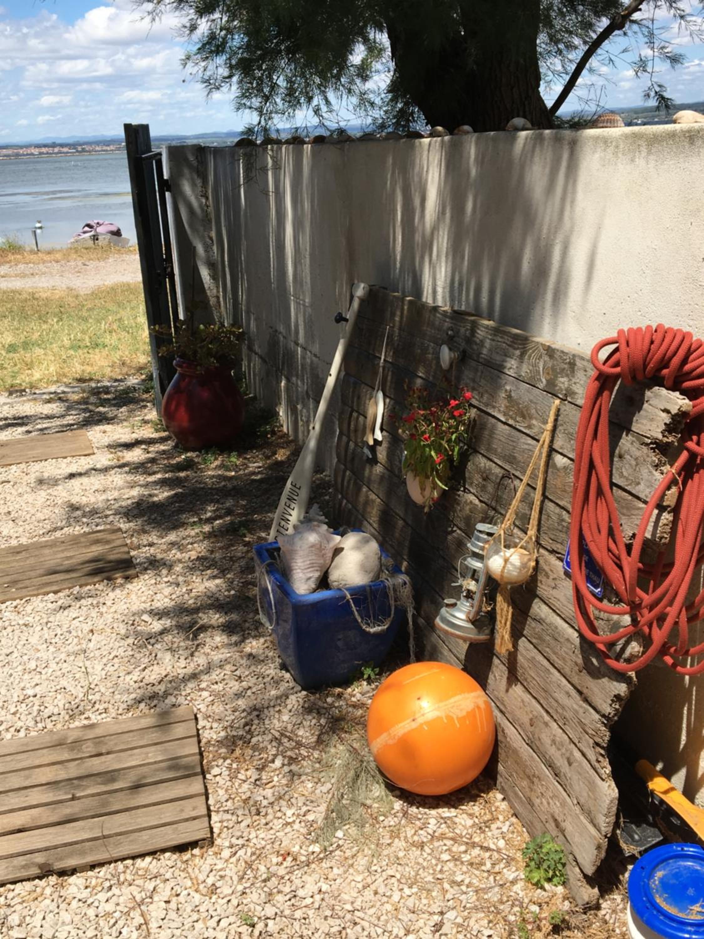 Cabanon de pêcheur en bord de lagune, photo 6