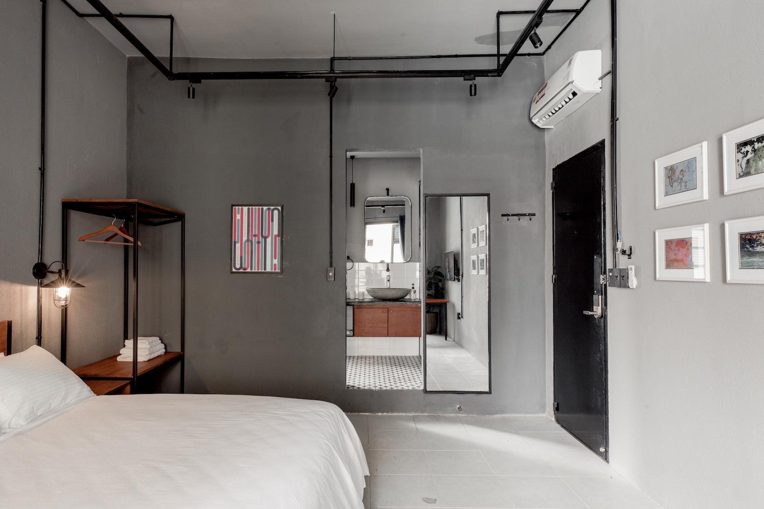 CIRCADIAN Industrial Studios on Nguyen Hue