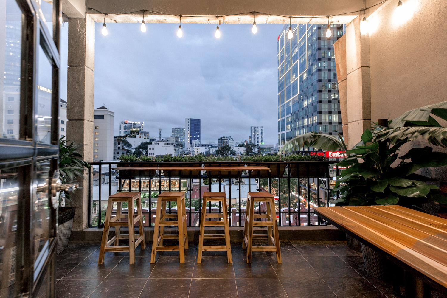 CIRCADIAN Industrial Studios on Nguyen Hue