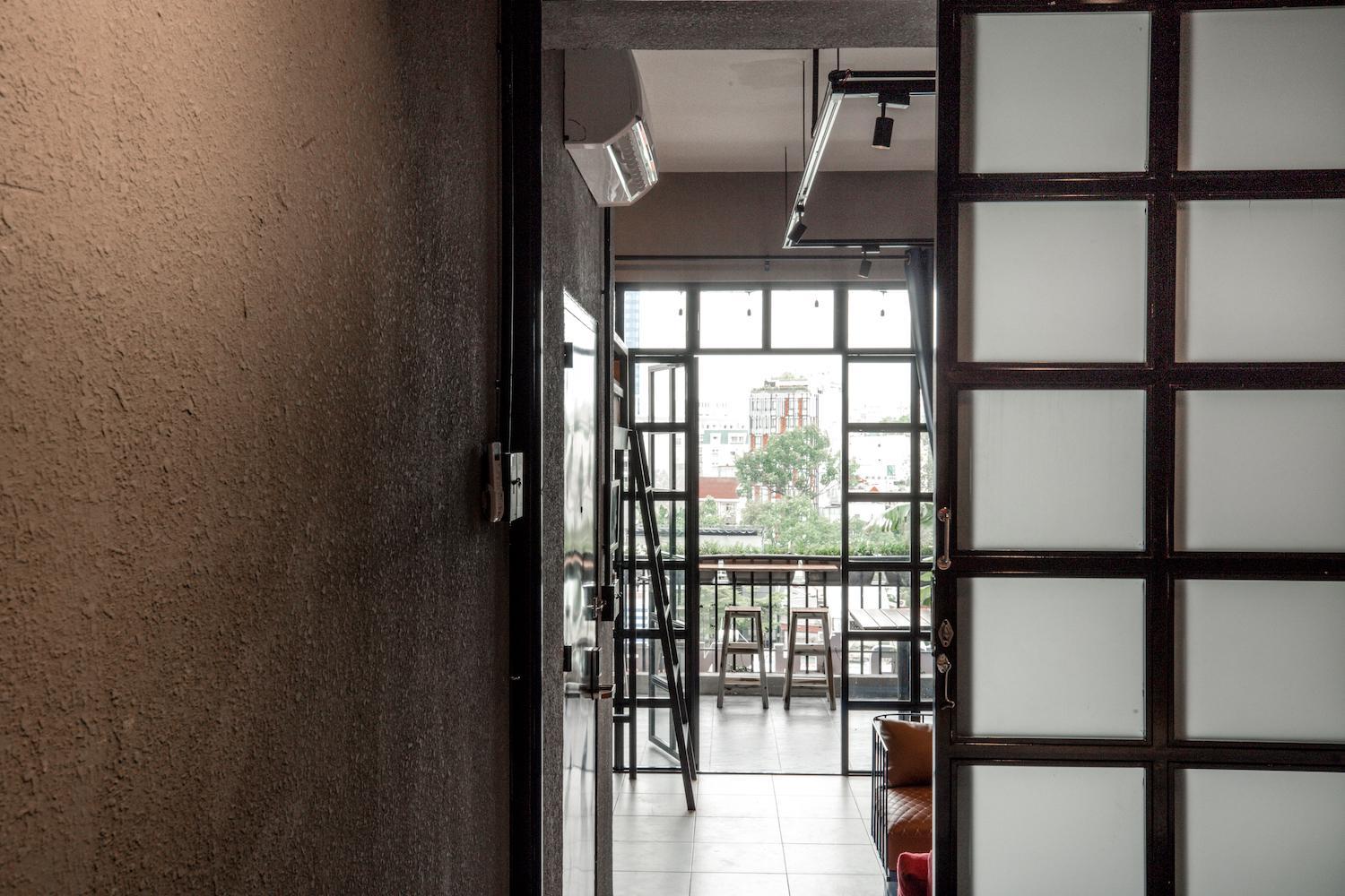 CIRCADIAN Industrial Studios on Nguyen Hue