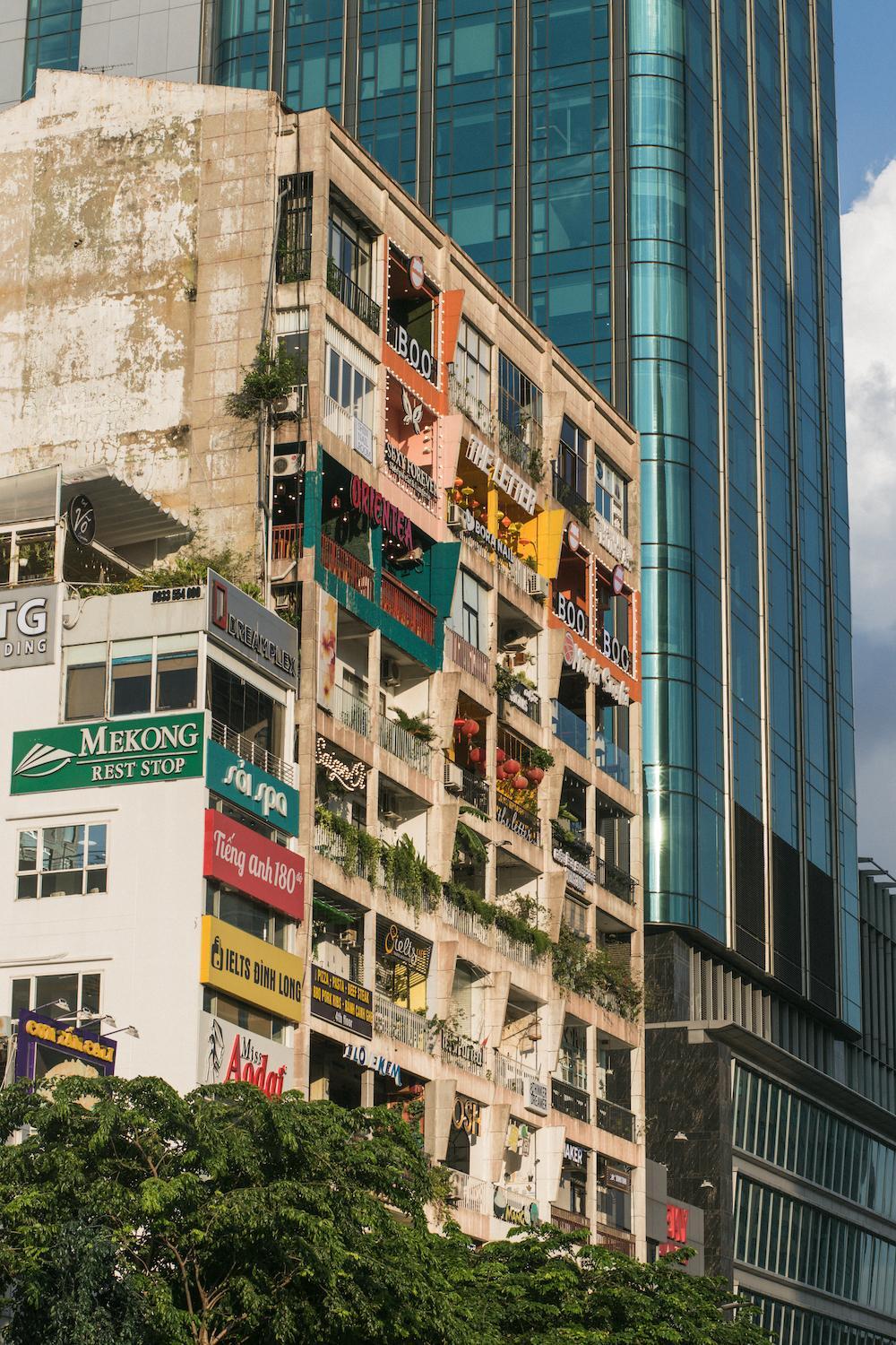 CIRCADIAN Industrial Studios on Nguyen Hue