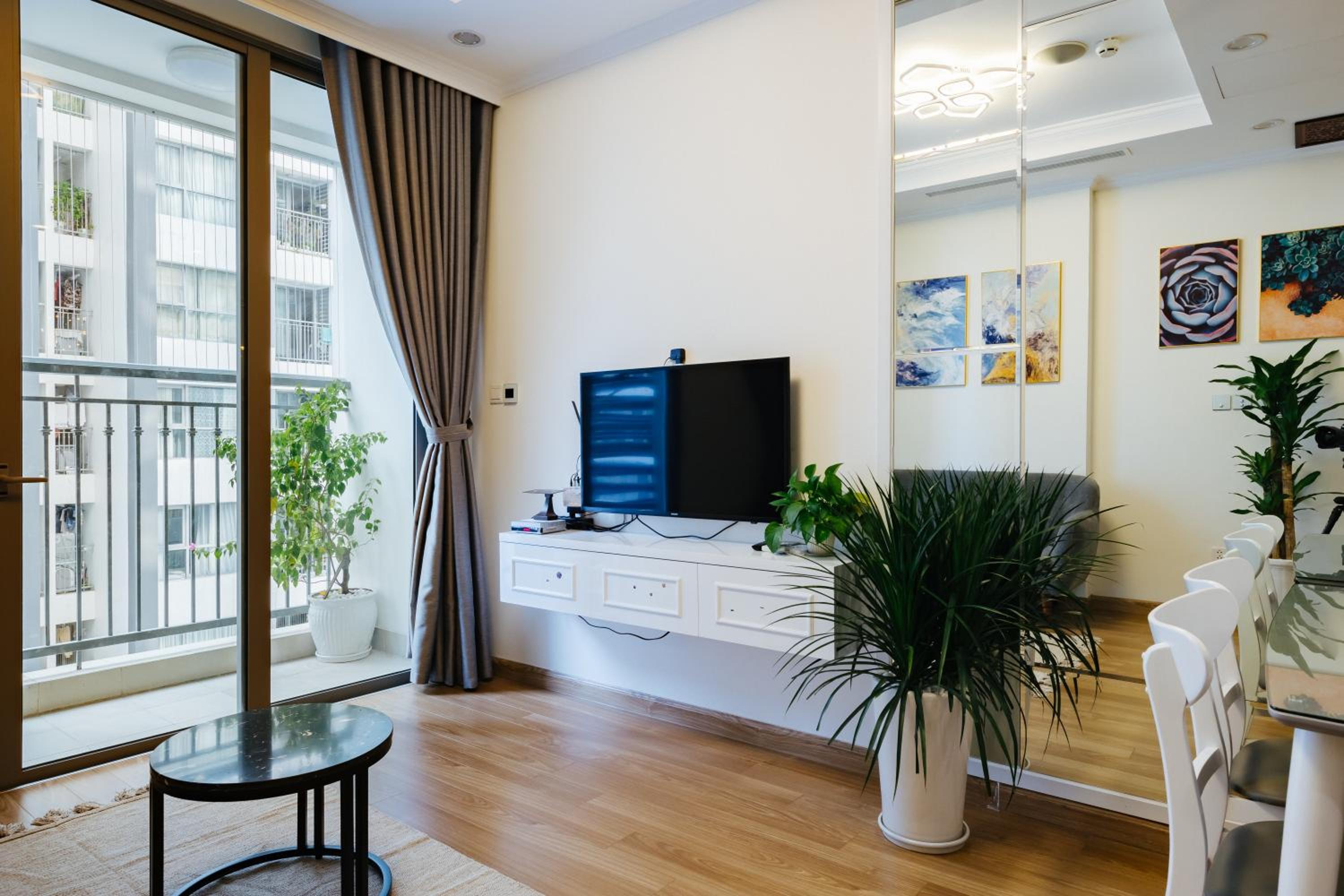 MARCH HOUSE - Park Premium TimesCity - 2-3 Bedrooms
