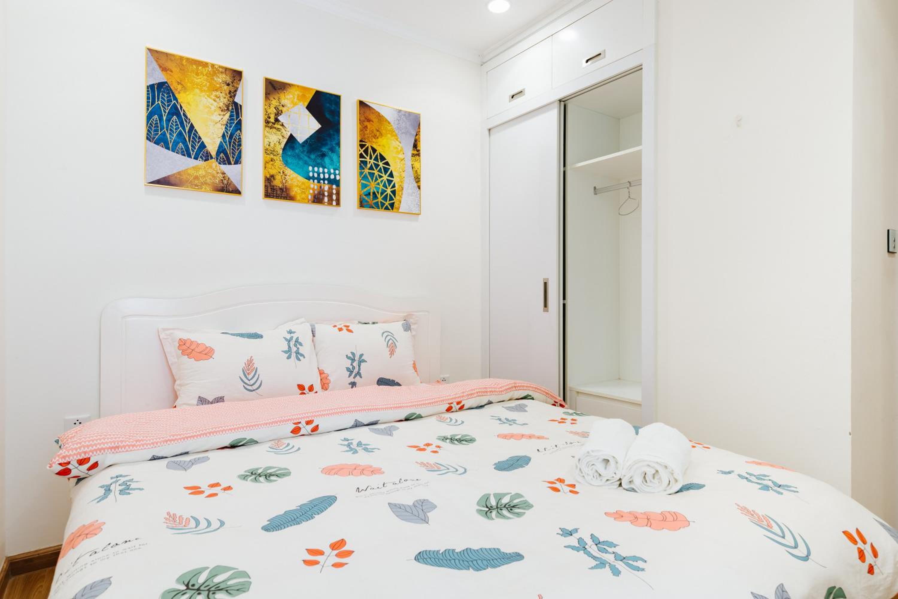 MARCH HOUSE - Park Premium TimesCity - 2-3 Bedrooms