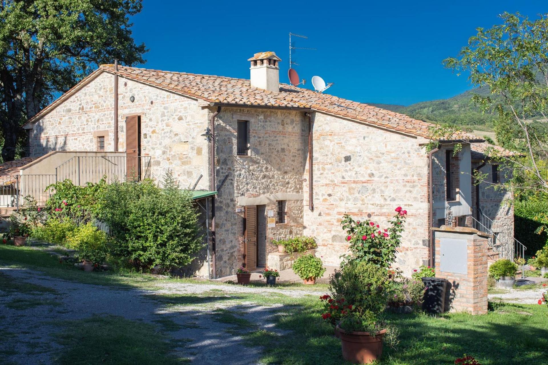 Sarteano Country Villa view 2