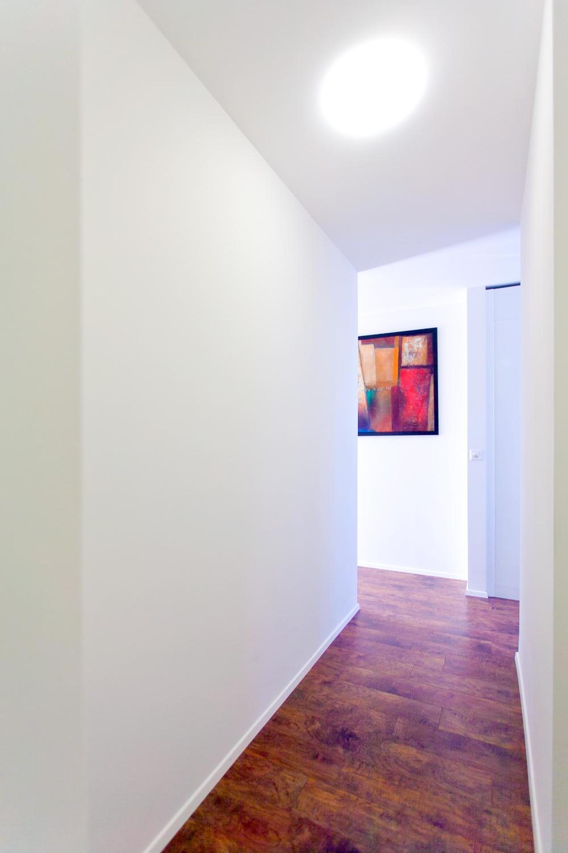 Suite Apartments by Livingdowntown