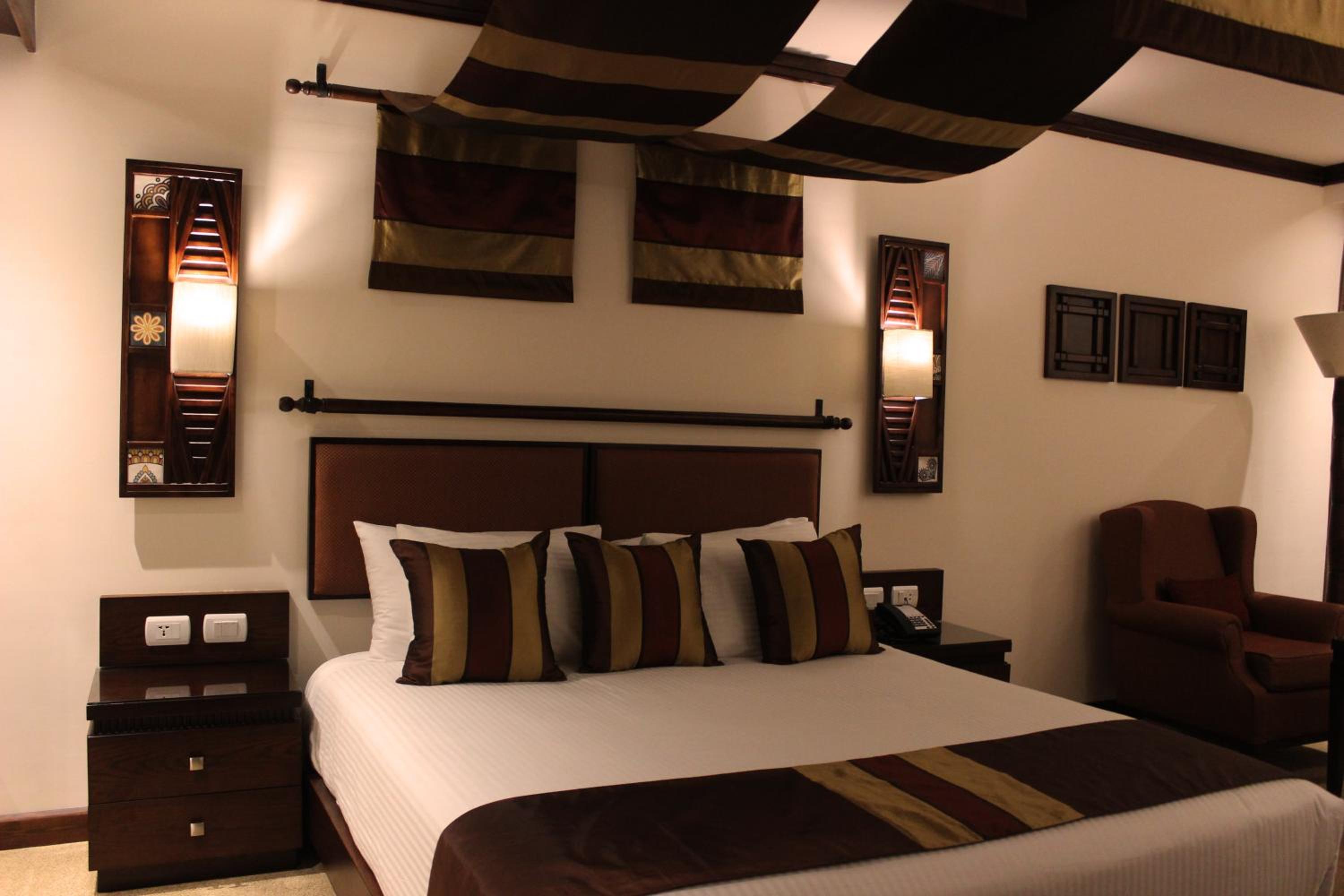 Africana Hotel & Spa