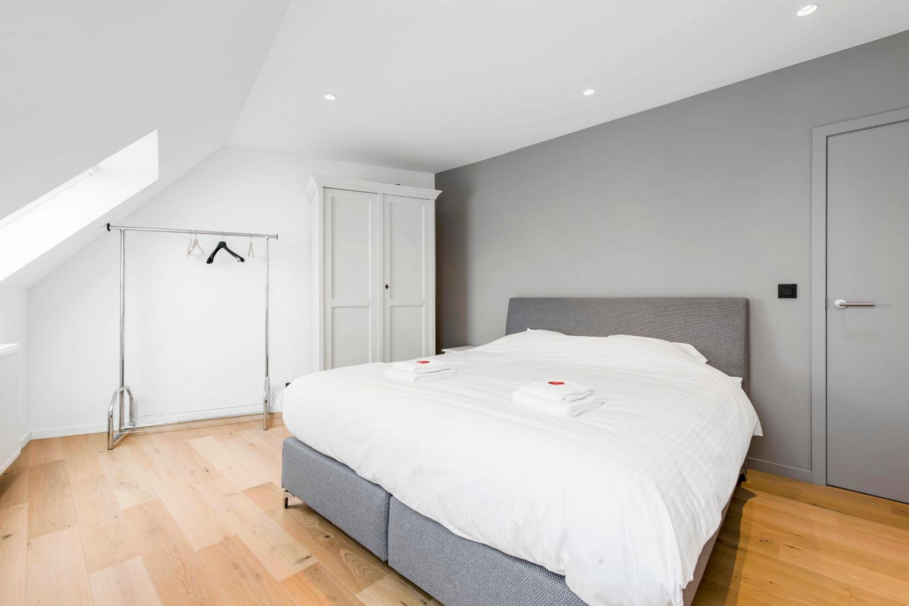 Exclusive Penthouse in Ghent view 3