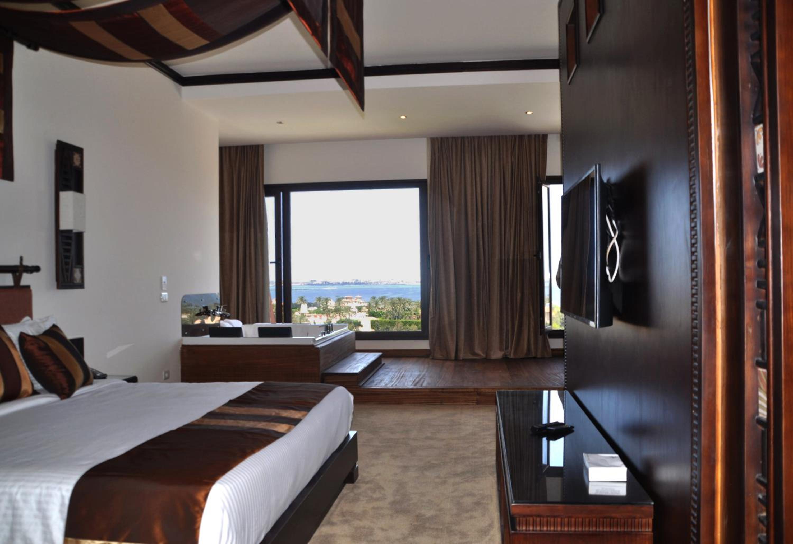 Africana Hotel & Spa
