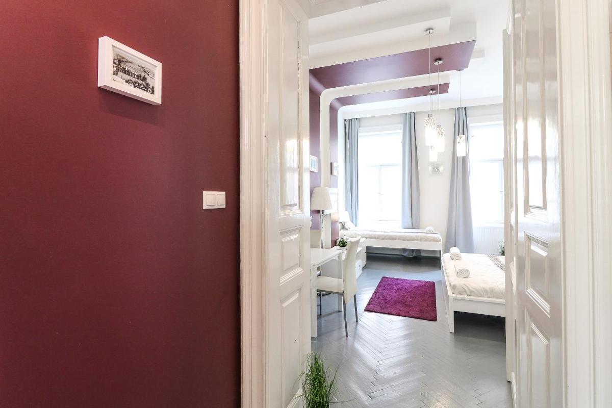Real Apartments Hegedű
