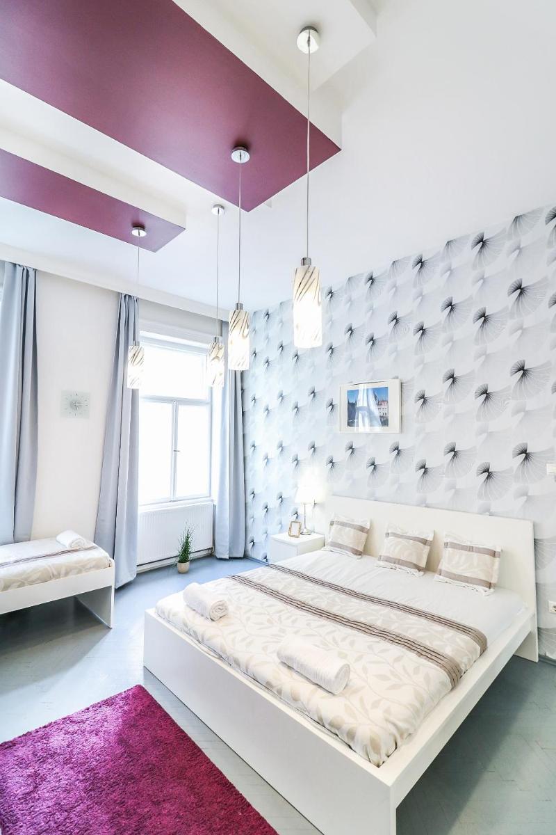 Real Apartments Hegedű