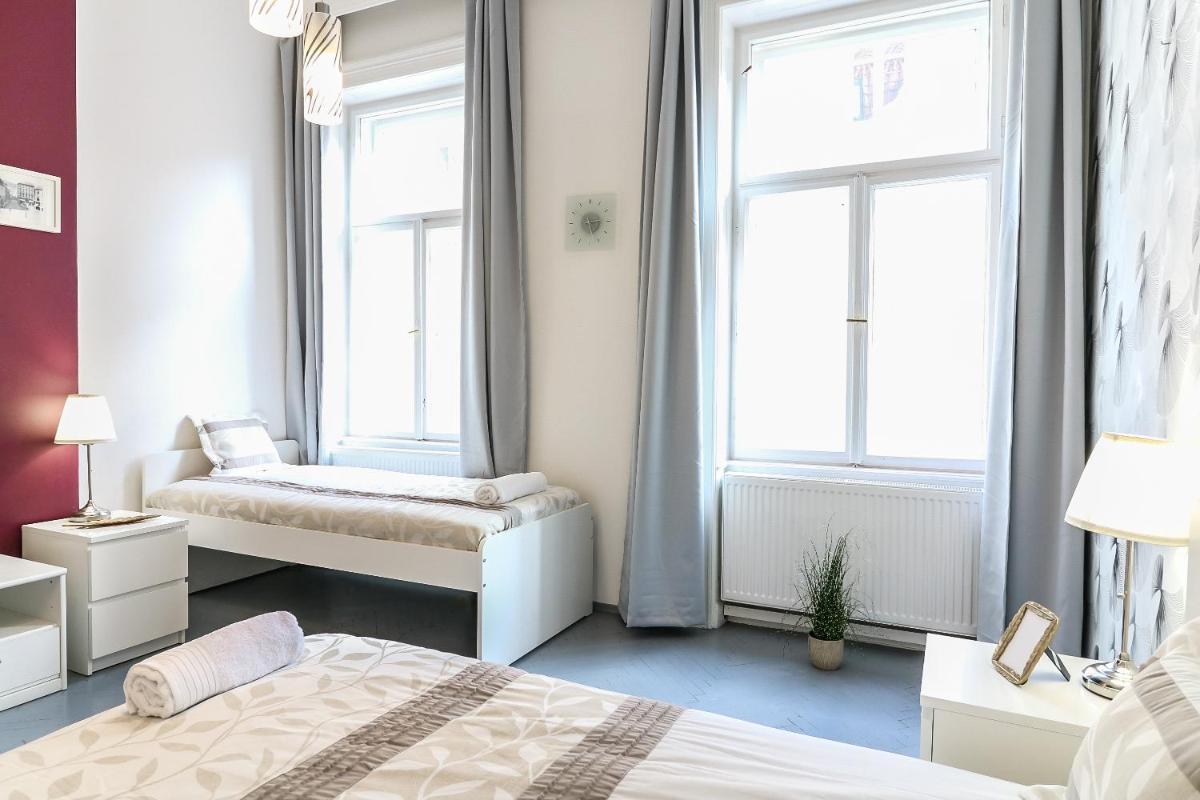 Real Apartments Hegedű