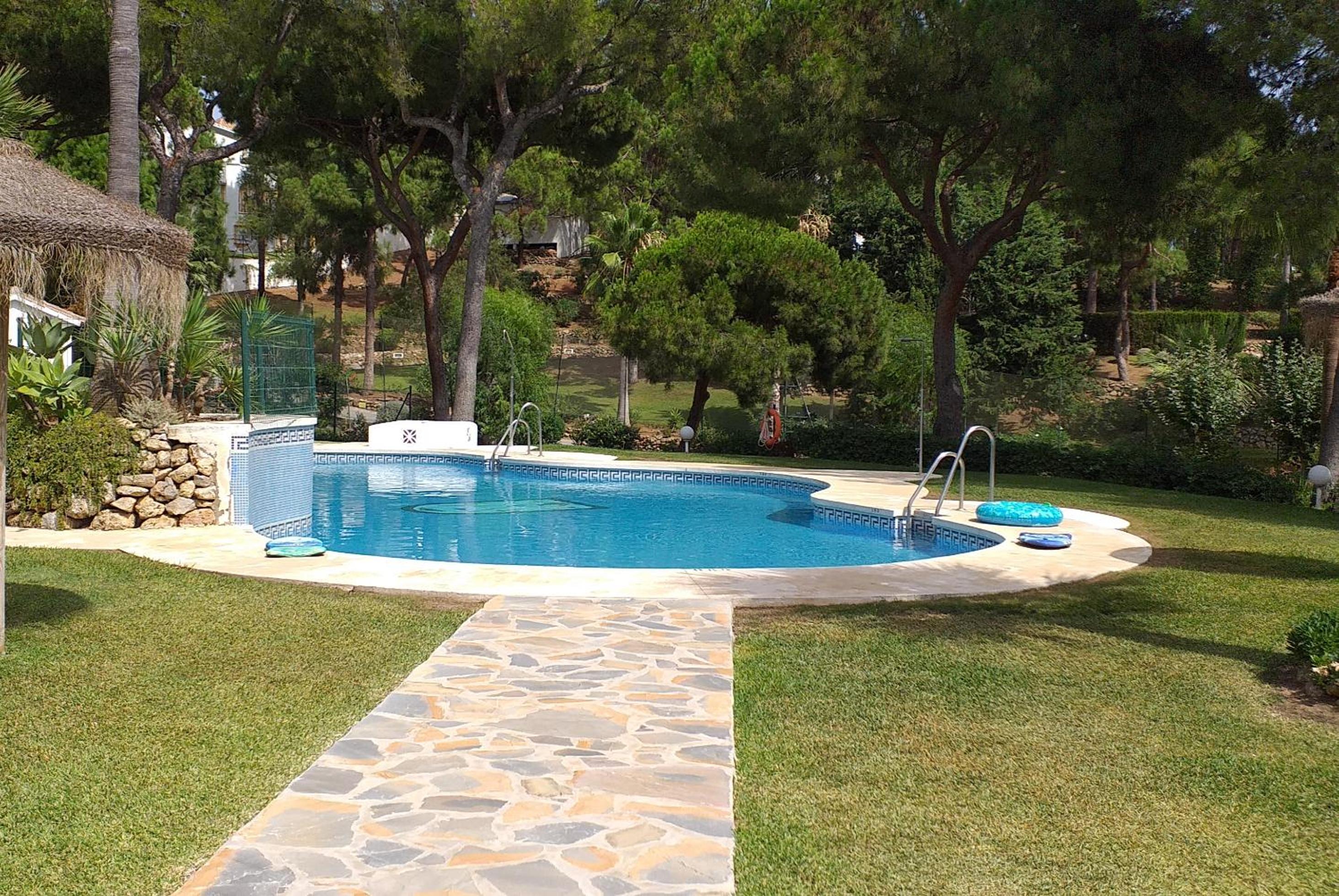 Casa Julia, Calahonda Golf view 3